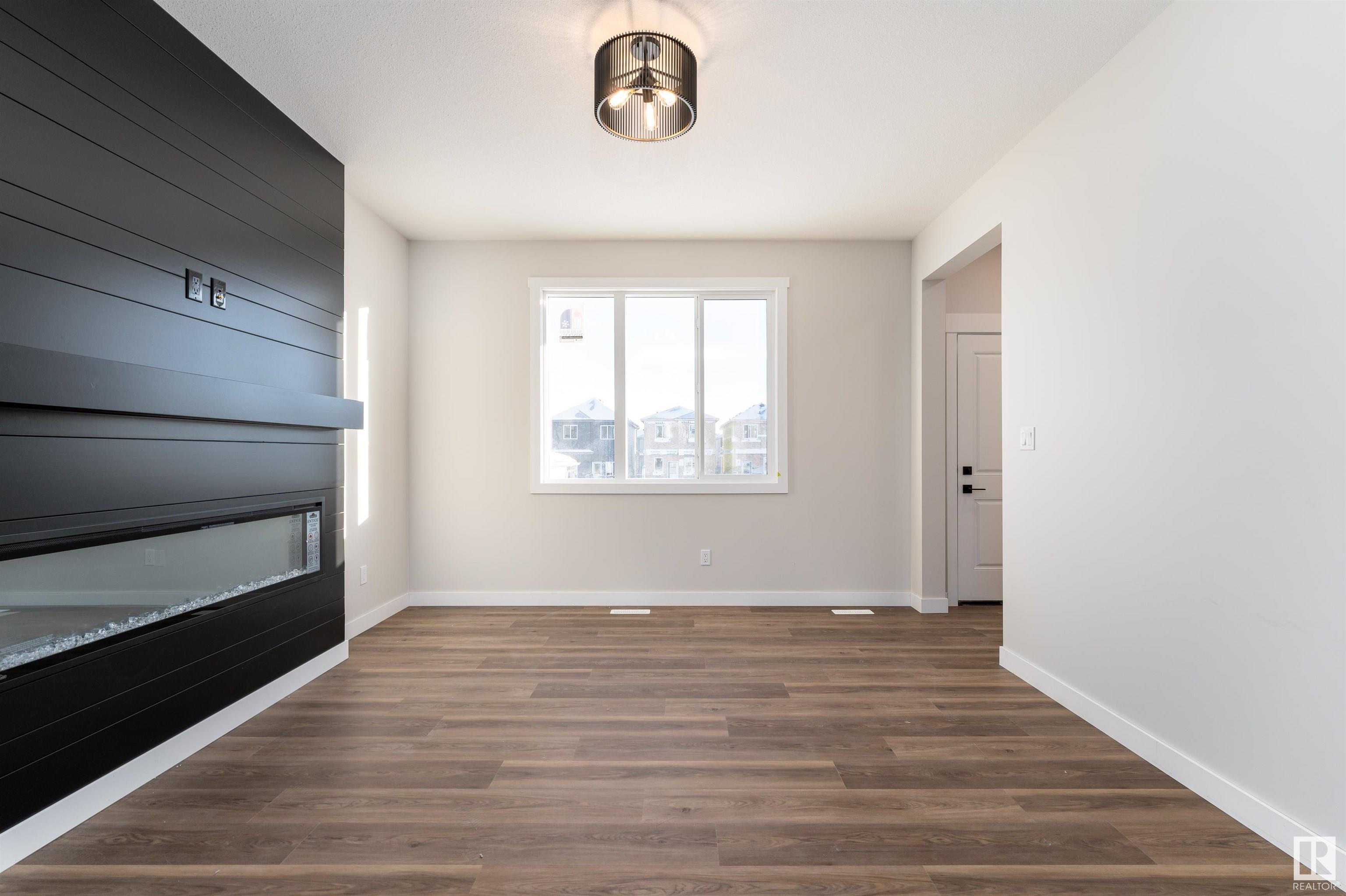      9351 222 ST NW , Edmonton,  ,T5T 7T1 ;  Listing Number: MLS E4415477