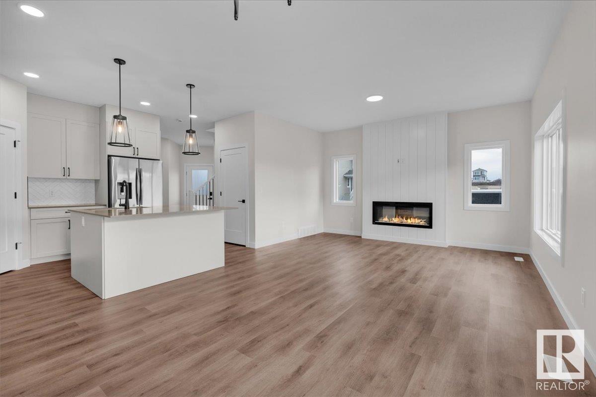      10 BRICKYARD WY , Stony Plain,  ,T7Z 0H9 ;  Listing Number: MLS E4415481