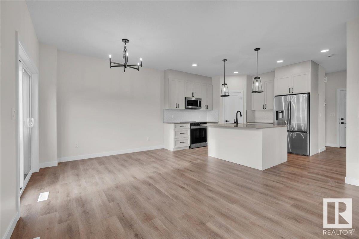      10 BRICKYARD WY , Stony Plain,  ,T7Z 0H9 ;  Listing Number: MLS E4415481