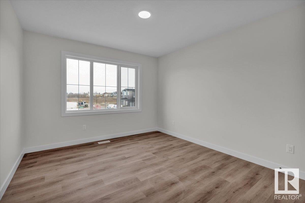     10 BRICKYARD WY , Stony Plain,  ,T7Z 0H9 ;  Listing Number: MLS E4415481