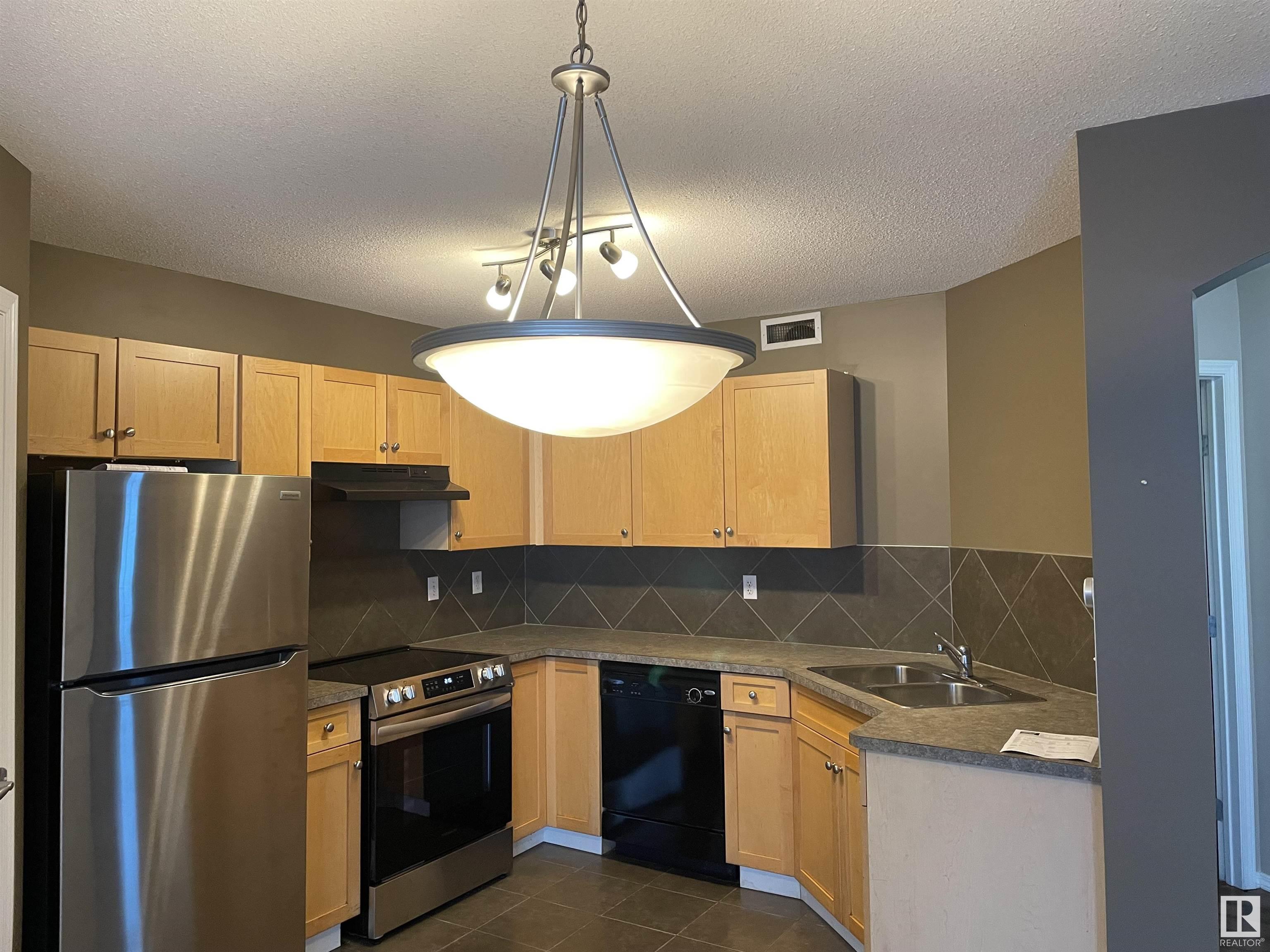      #68 150 EDWARDS DR SW , Edmonton,  ,T6X 1M4 ;  Listing Number: MLS E4415490