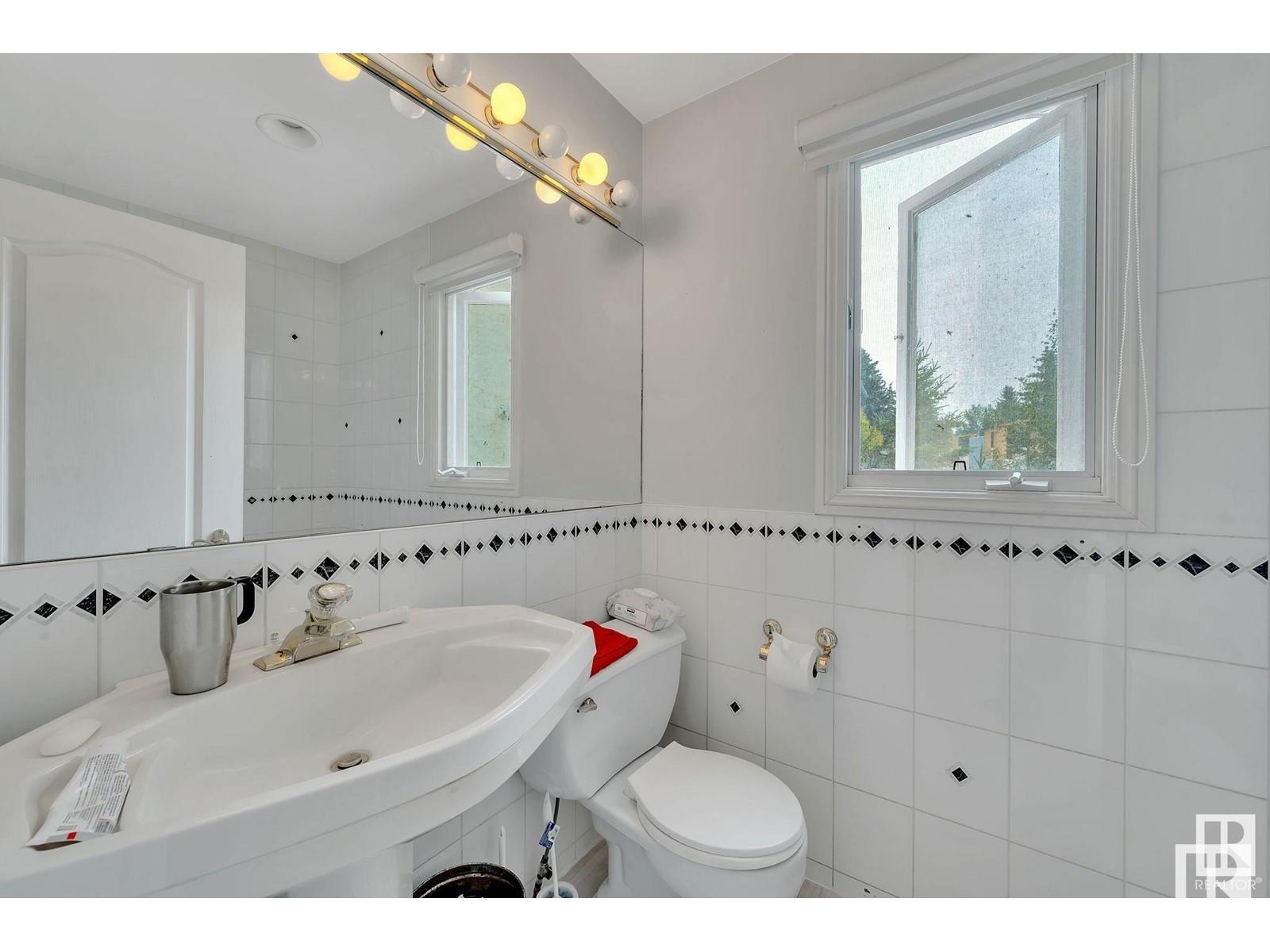      10812 5 AV SW , Edmonton,  ,T6W 1A2 ;  Listing Number: MLS E4415491