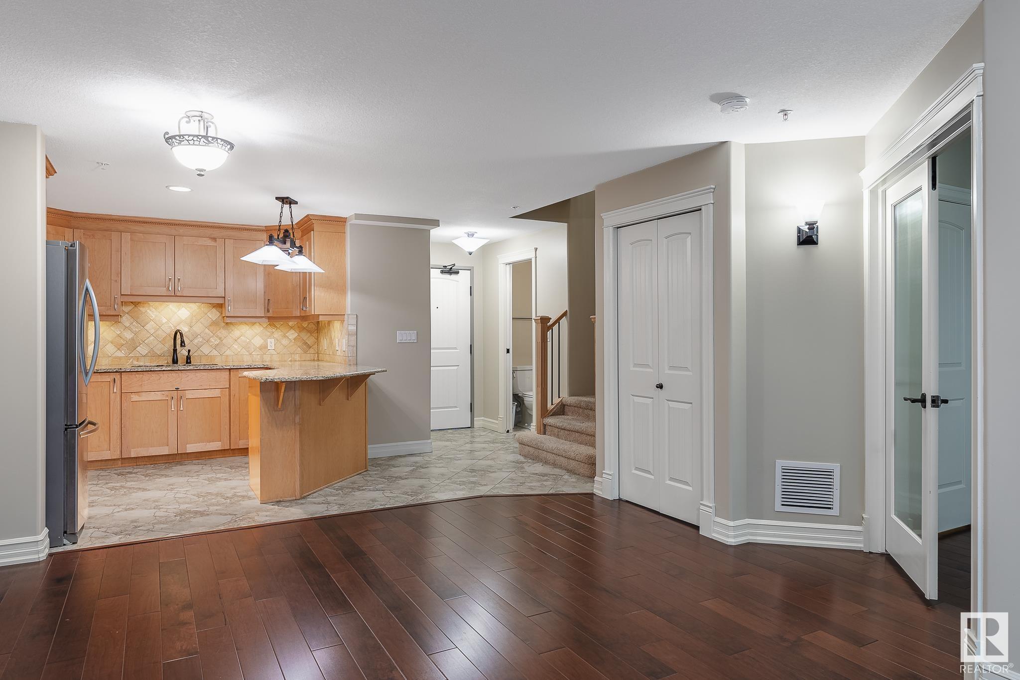      #224 10142 111 ST NW , Edmonton,  ,T5K 1K6 ;  Listing Number: MLS E4415507