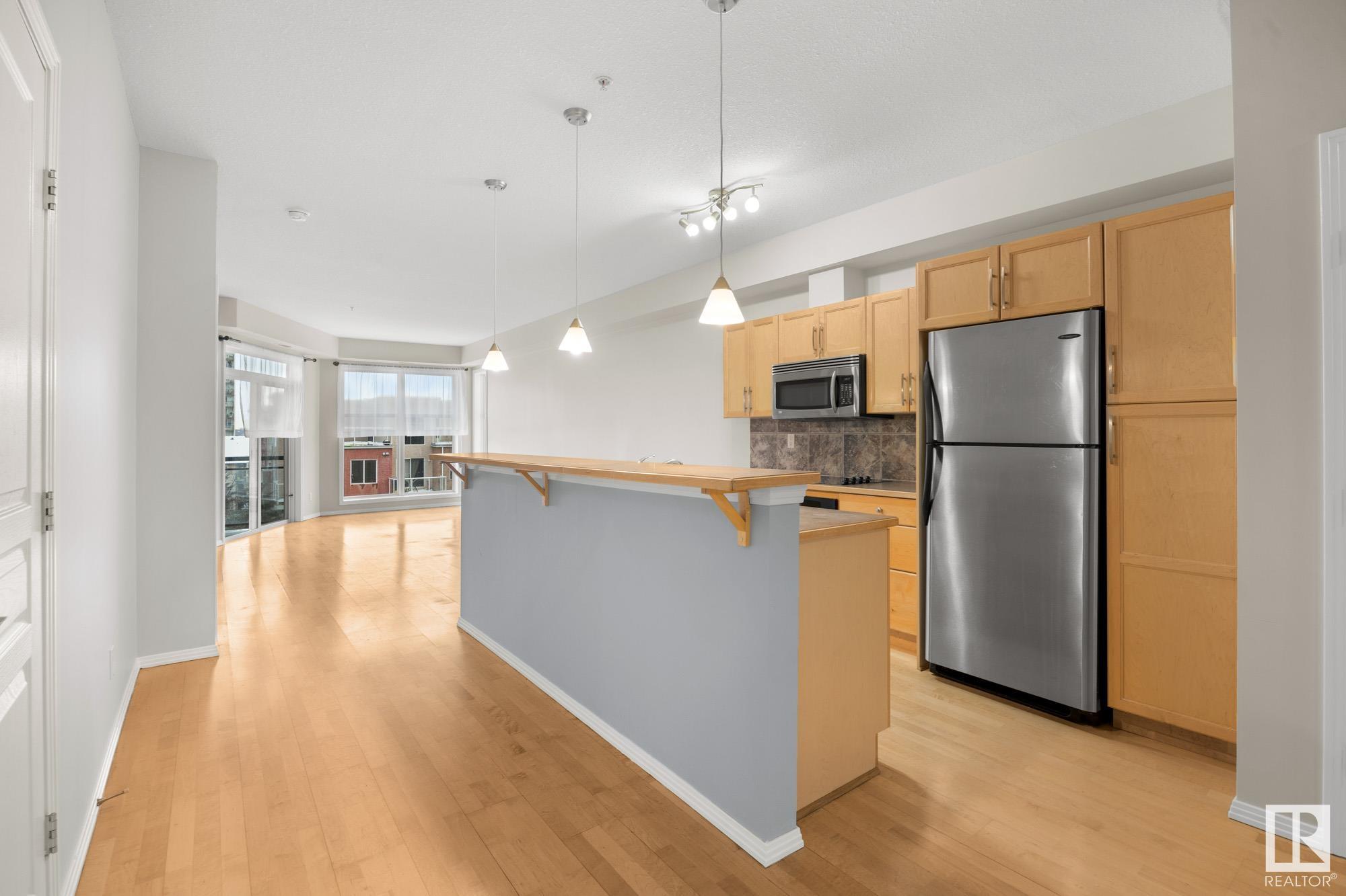      #307 10503 98 AV NW , Edmonton,  ,T5K 0B2 ;  Listing Number: MLS E4415512