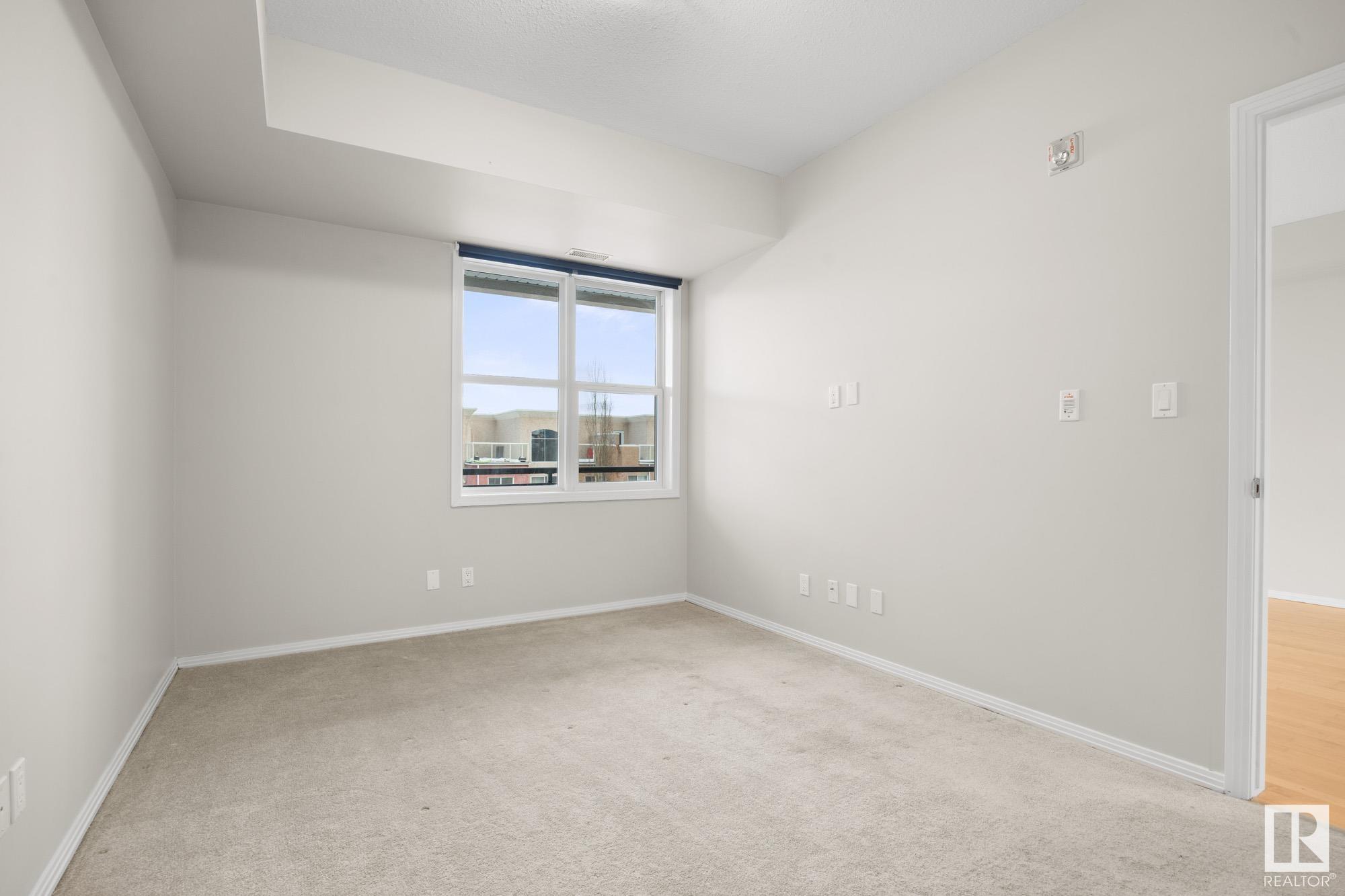     #307 10503 98 AV NW , Edmonton,  ,T5K 0B2 ;  Listing Number: MLS E4415512