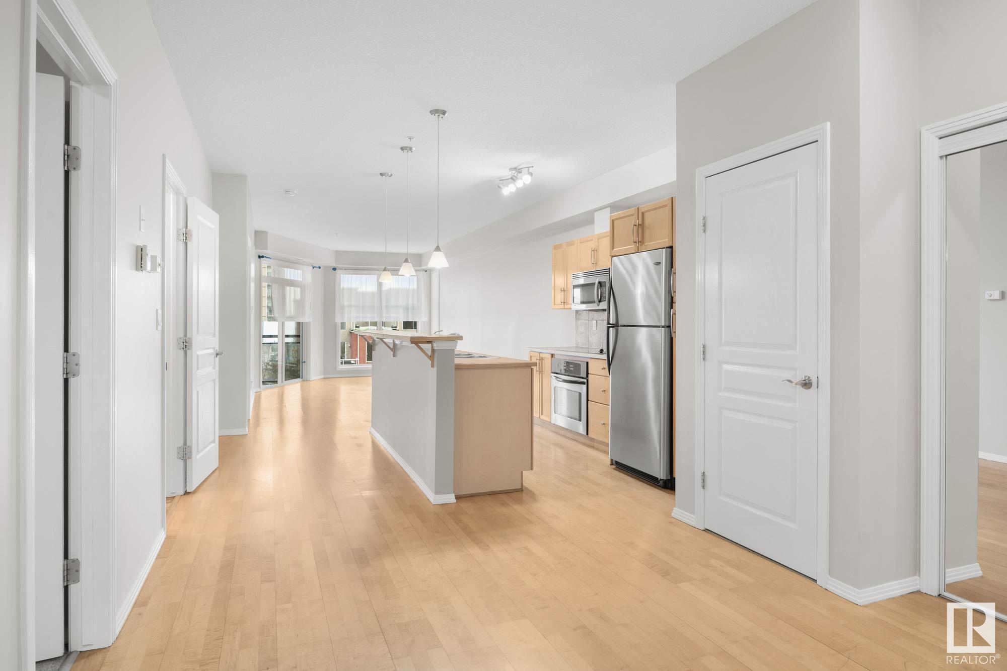      #307 10503 98 AV NW , Edmonton,  ,T5K 0B2 ;  Listing Number: MLS E4415512