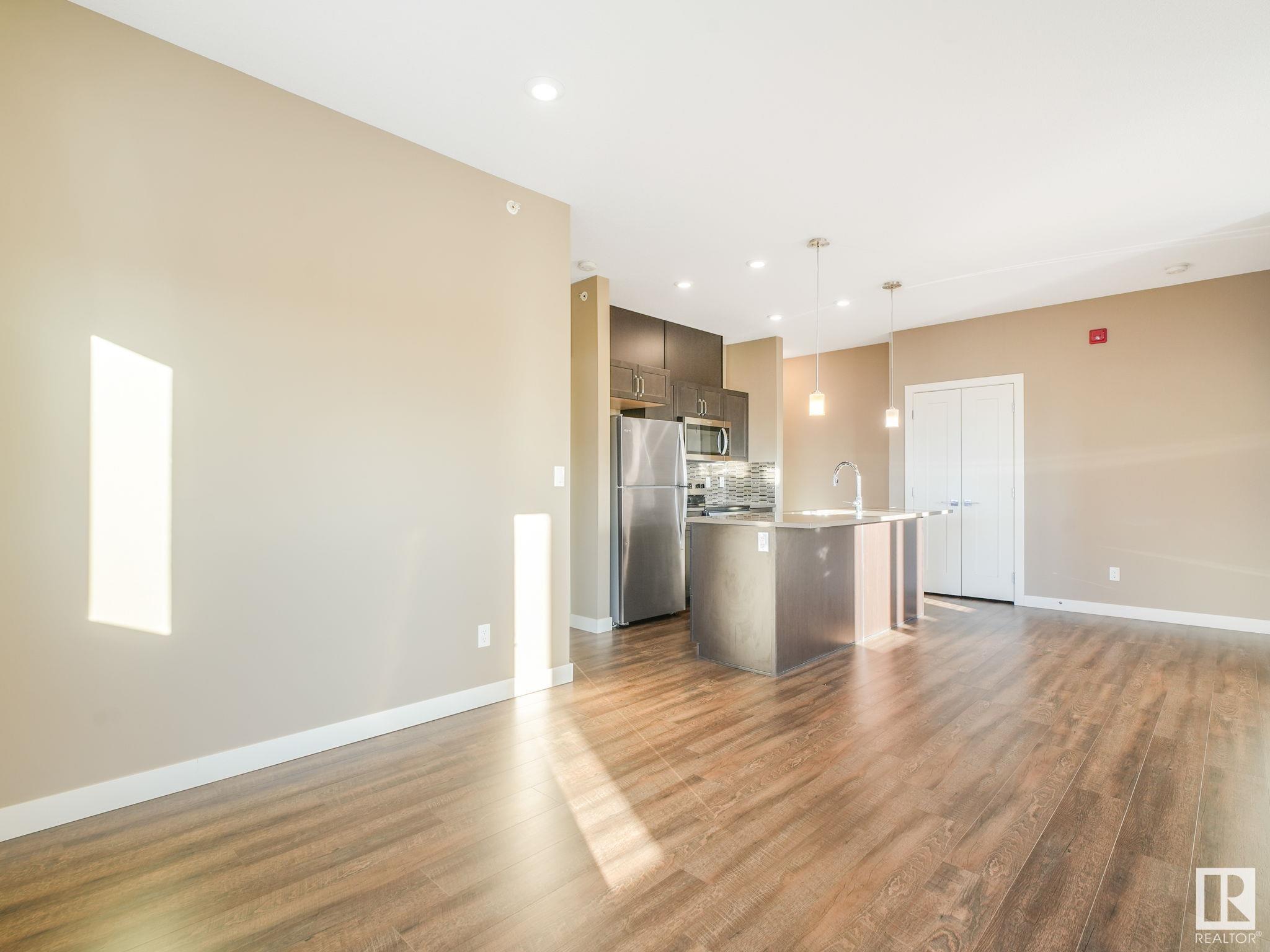      #402 1027 173 ST SW , Edmonton,  ,T6W 3E4 ;  Listing Number: MLS E4415532
