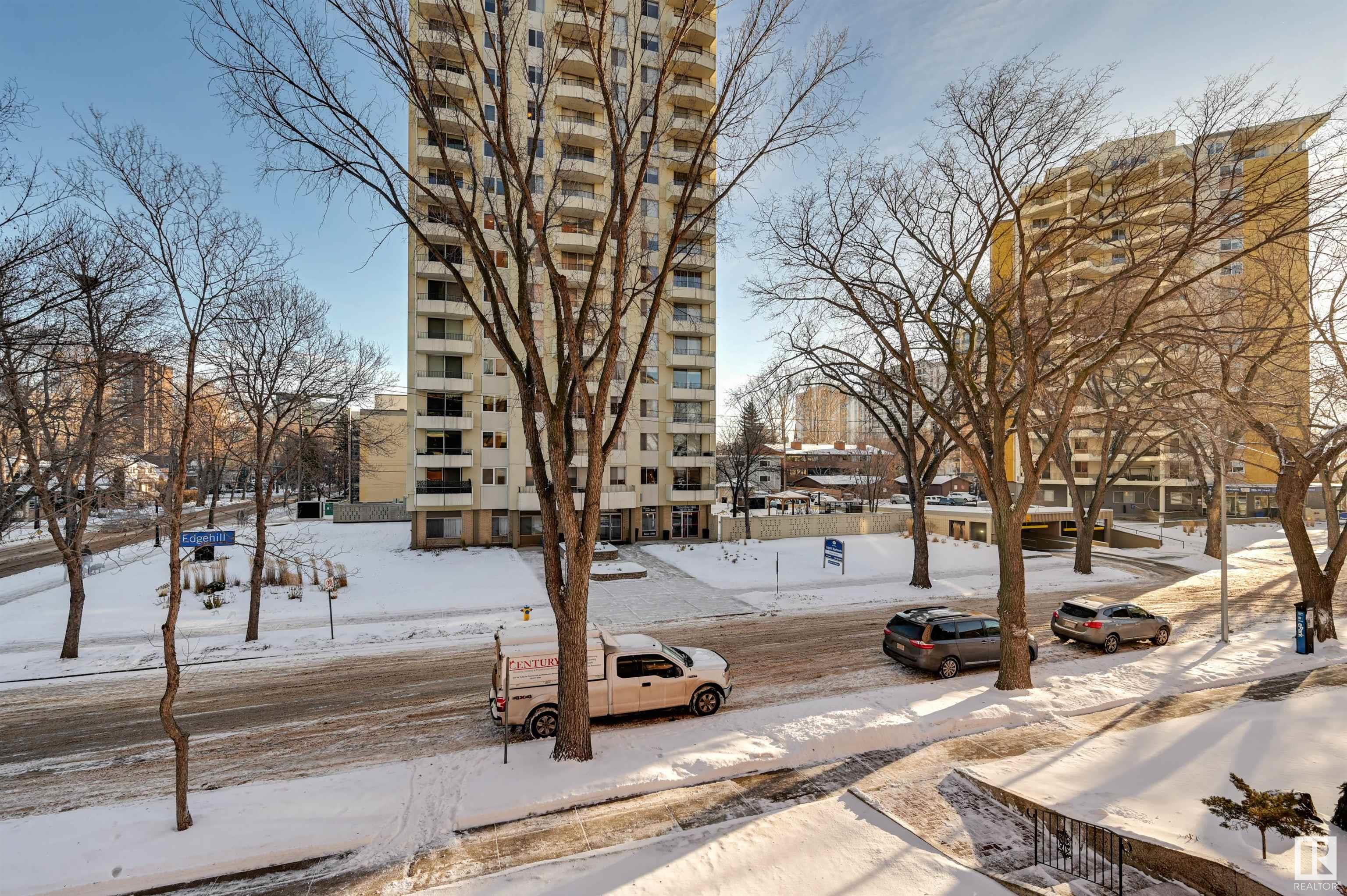      #203 11503 100 AV NW , Edmonton,  ,T5K 2K7 ;  Listing Number: MLS E4415533