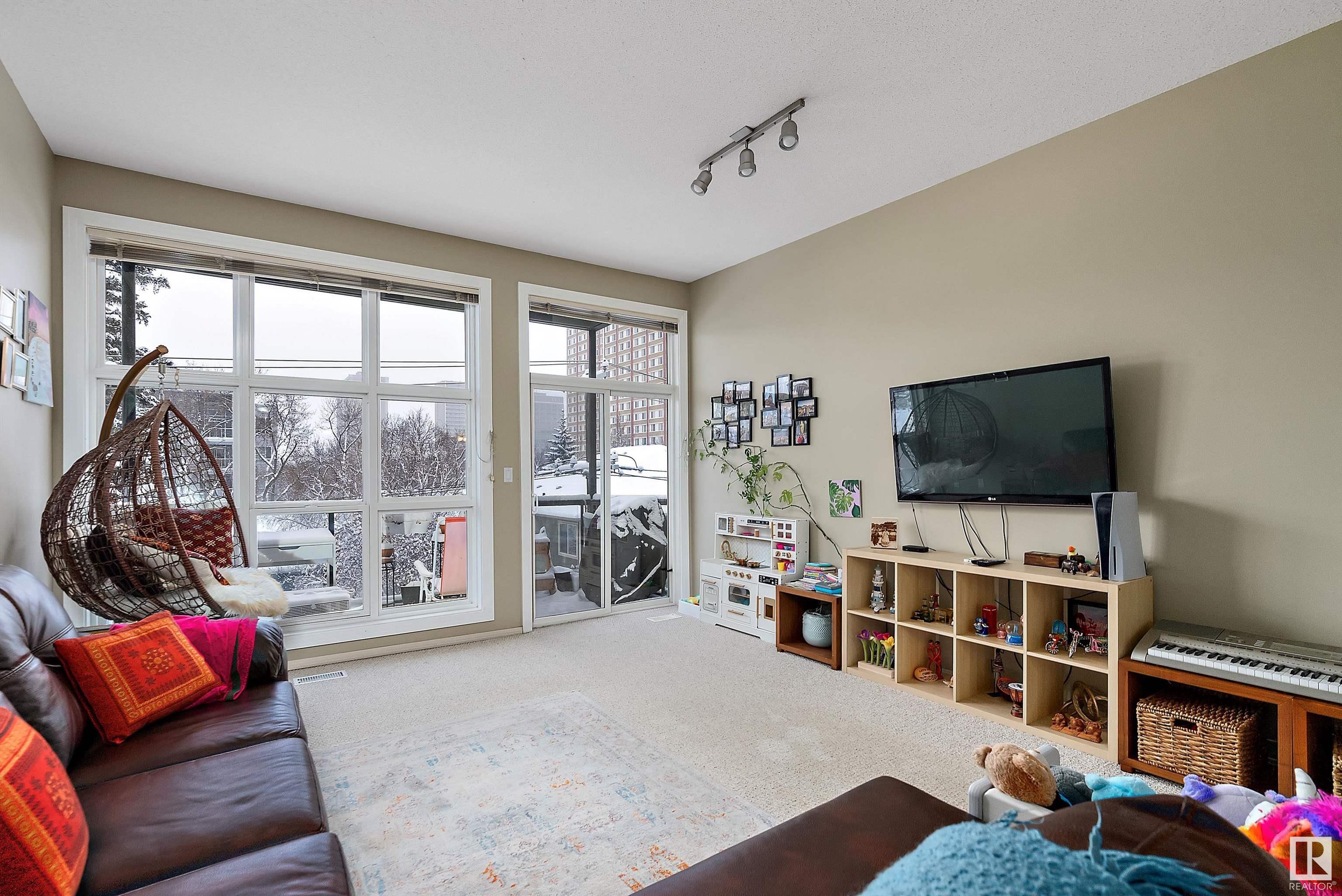      #407 8619 111 ST NW , Edmonton,  ,T6G 2W1 ;  Listing Number: MLS E4415542