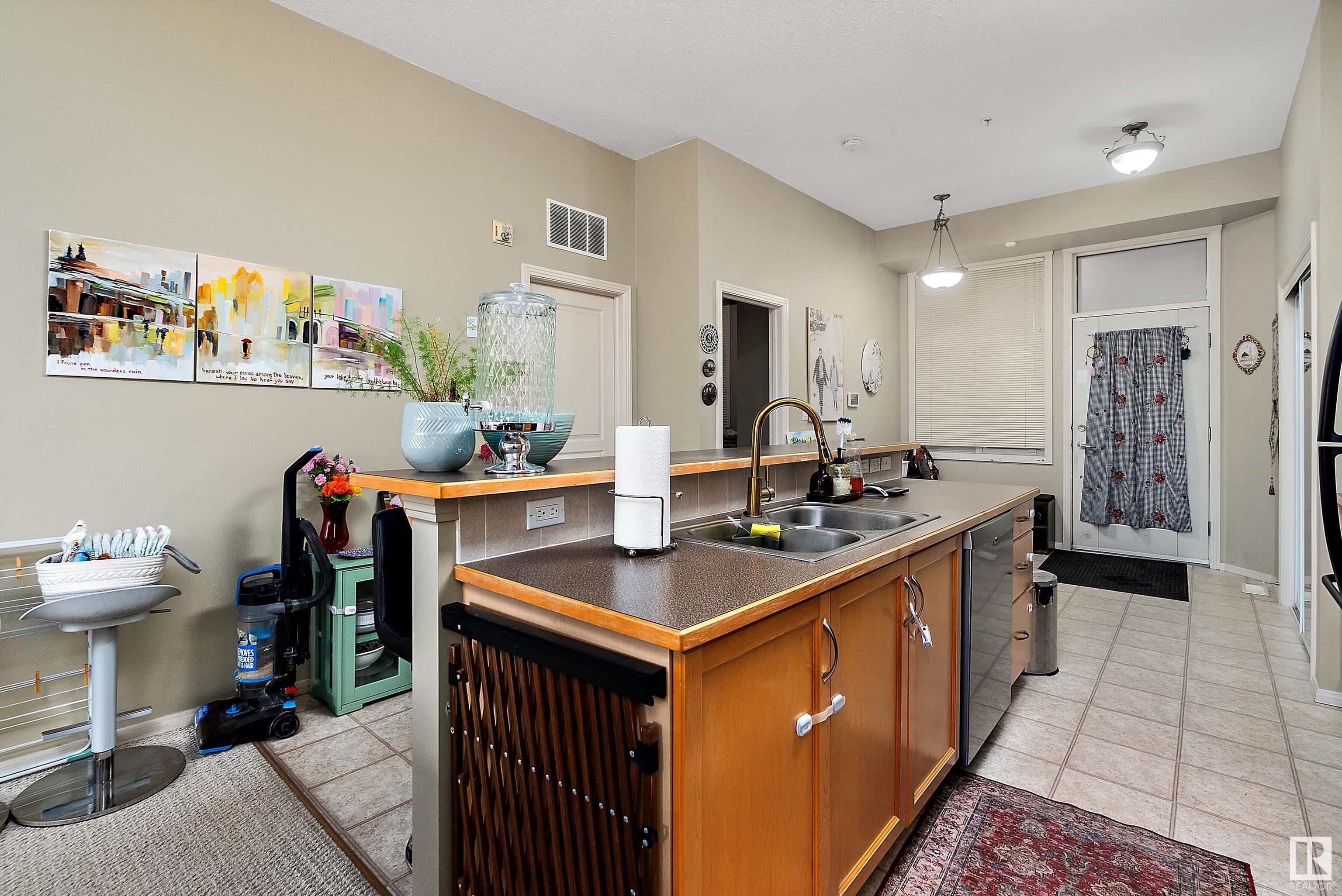      #407 8619 111 ST NW , Edmonton,  ,T6G 2W1 ;  Listing Number: MLS E4415542