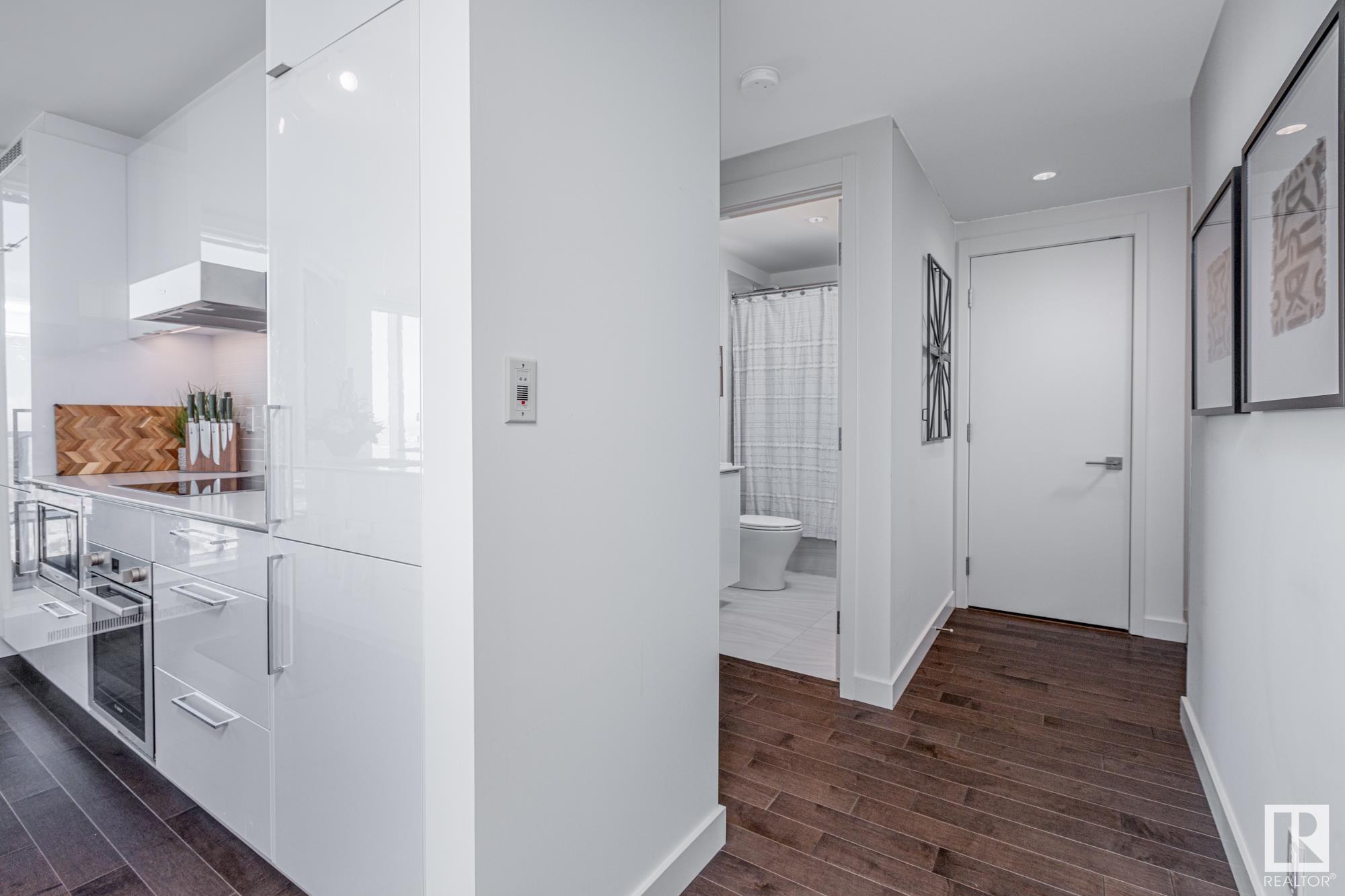      #3401 10360 102 ST NW , Edmonton,  ,T5J 0K6 ;  Listing Number: MLS E4415560