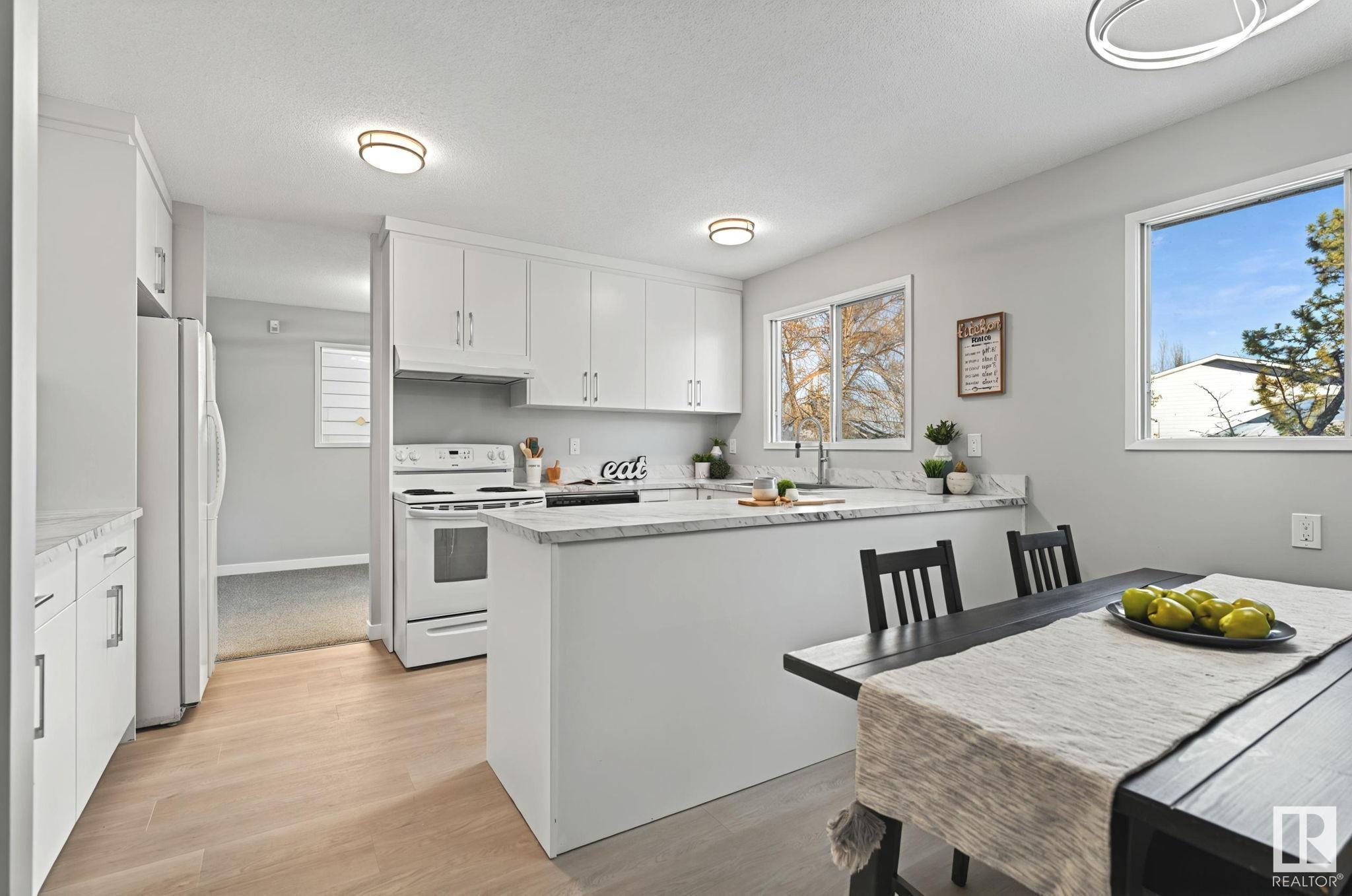      6247 187 ST NW , Edmonton,  ,T5T 2R7 ;  Listing Number: MLS E4415564