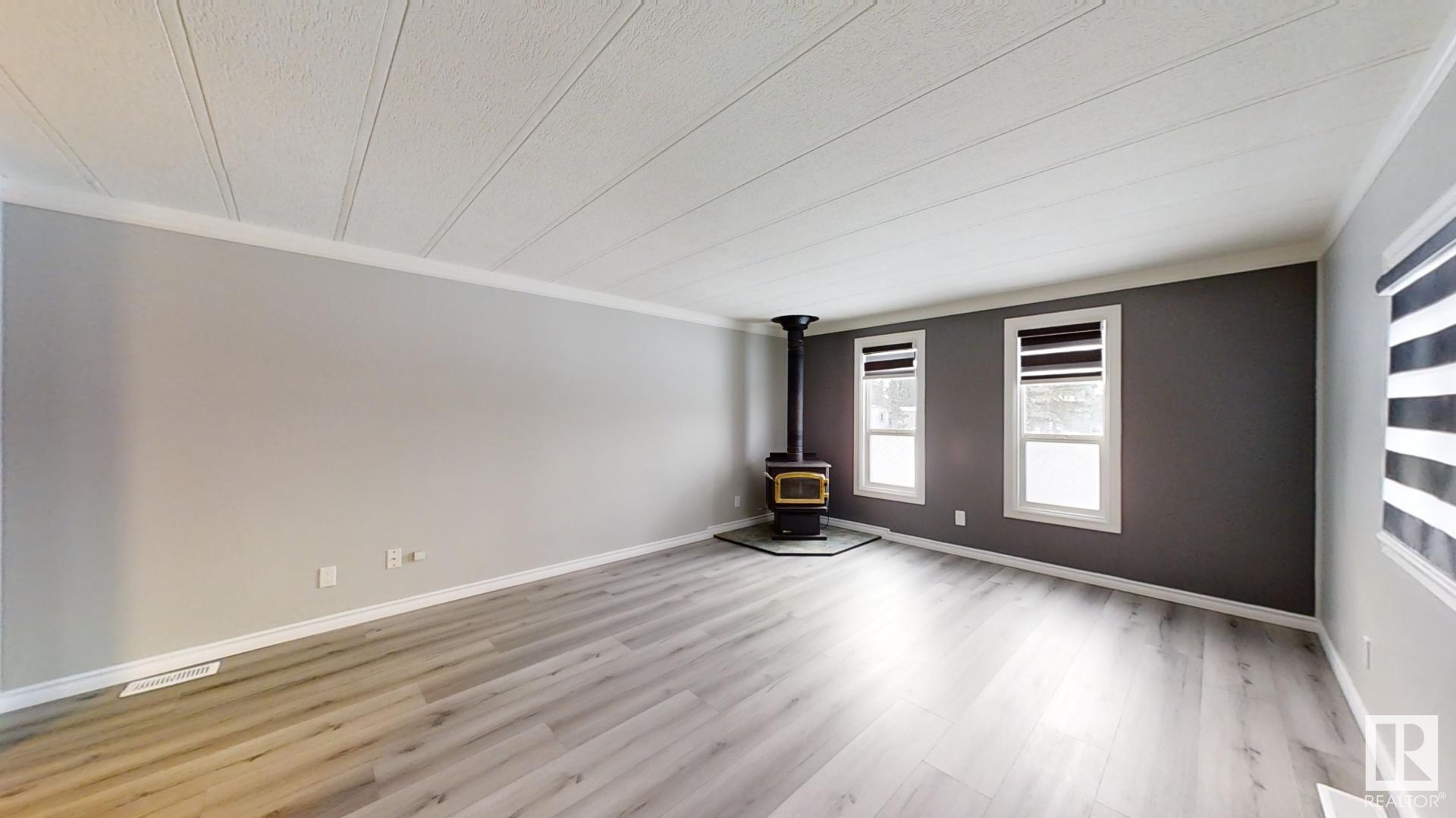      19 Quarry CR NW , Edmonton,  ,T6P 1B8 ;  Listing Number: MLS E4415577