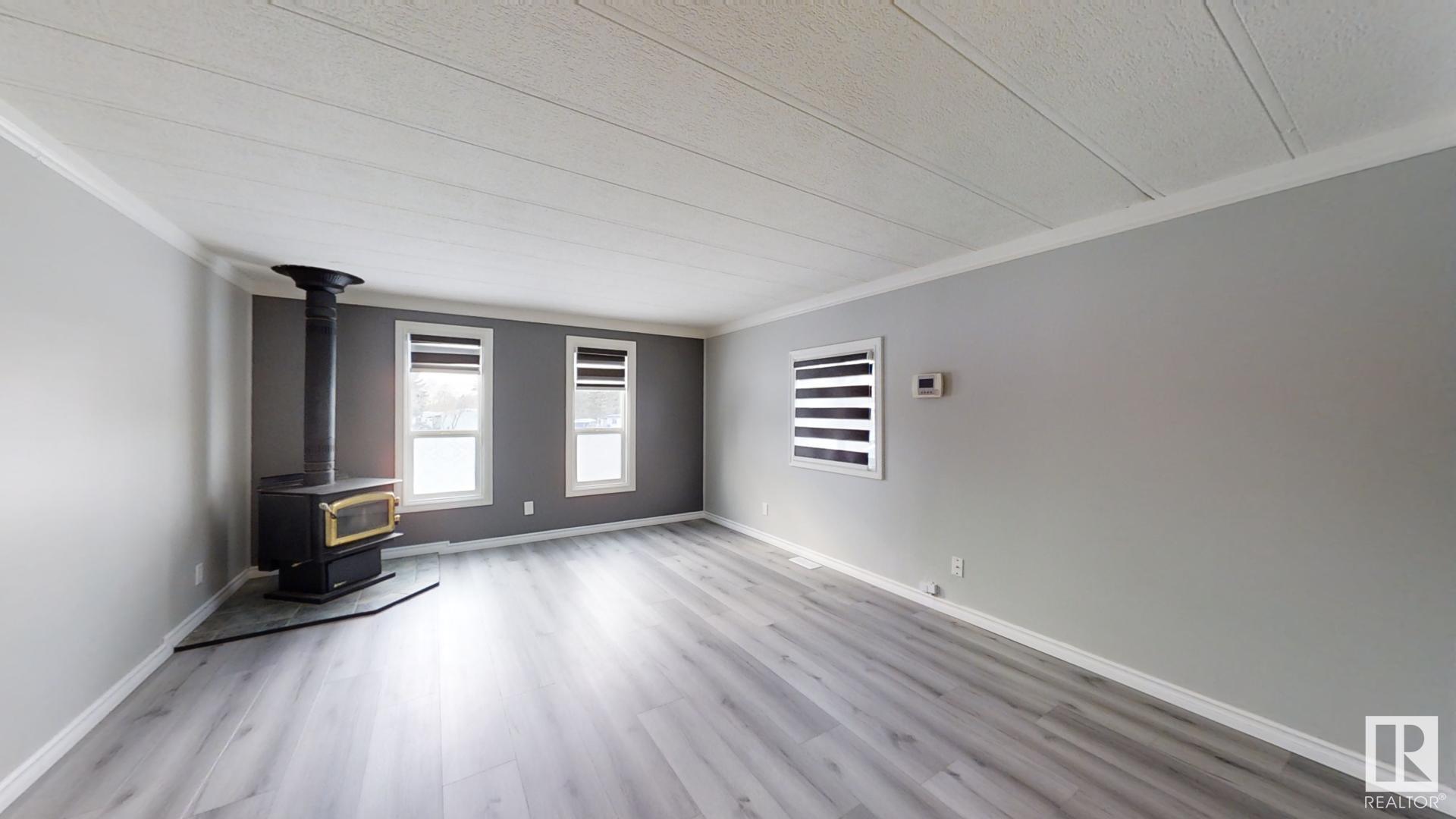      19 Quarry CR NW , Edmonton,  ,T6P 1B8 ;  Listing Number: MLS E4415577