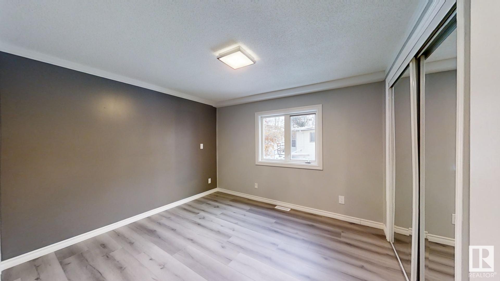     19 Quarry CR NW , Edmonton,  ,T6P 1B8 ;  Listing Number: MLS E4415577