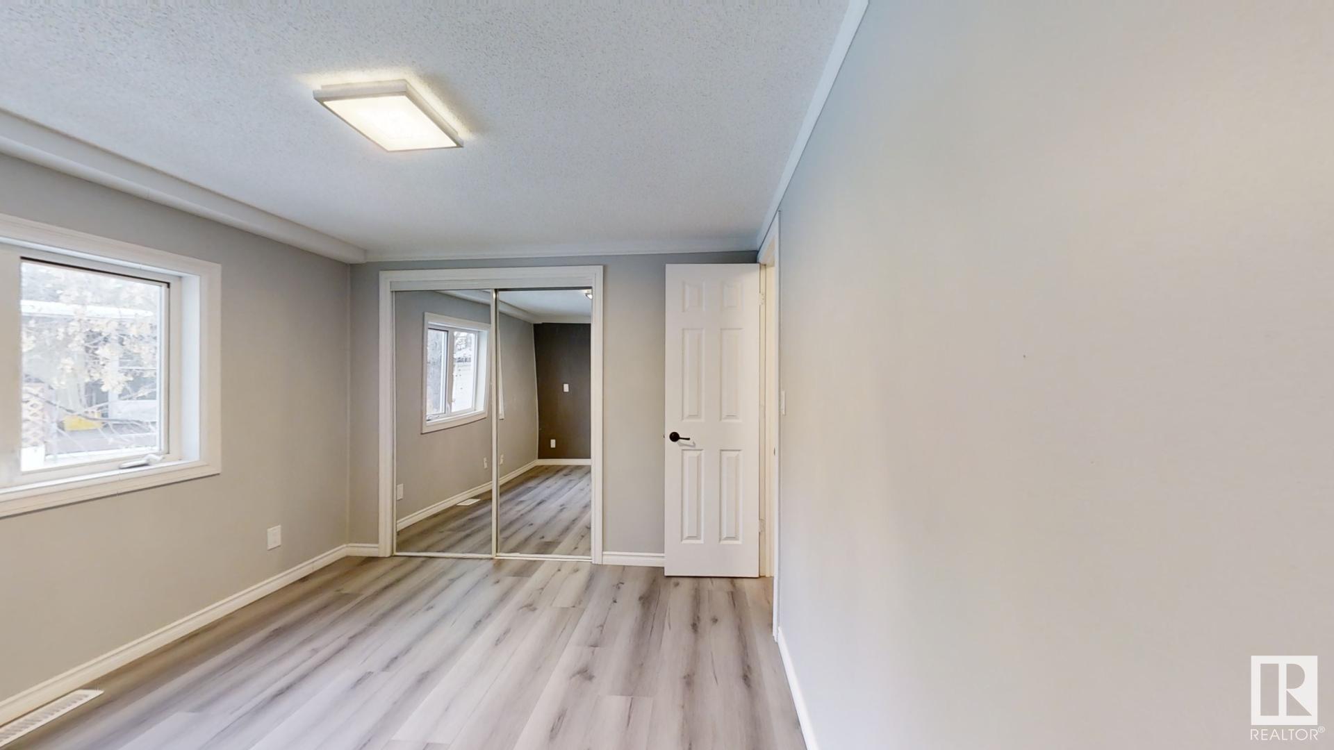      19 Quarry CR NW , Edmonton,  ,T6P 1B8 ;  Listing Number: MLS E4415577