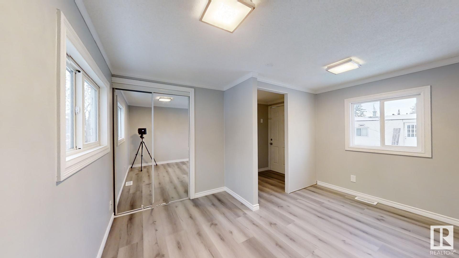      19 Quarry CR NW , Edmonton,  ,T6P 1B8 ;  Listing Number: MLS E4415577