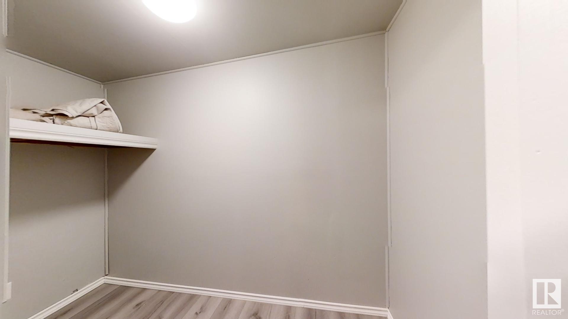      19 Quarry CR NW , Edmonton,  ,T6P 1B8 ;  Listing Number: MLS E4415577