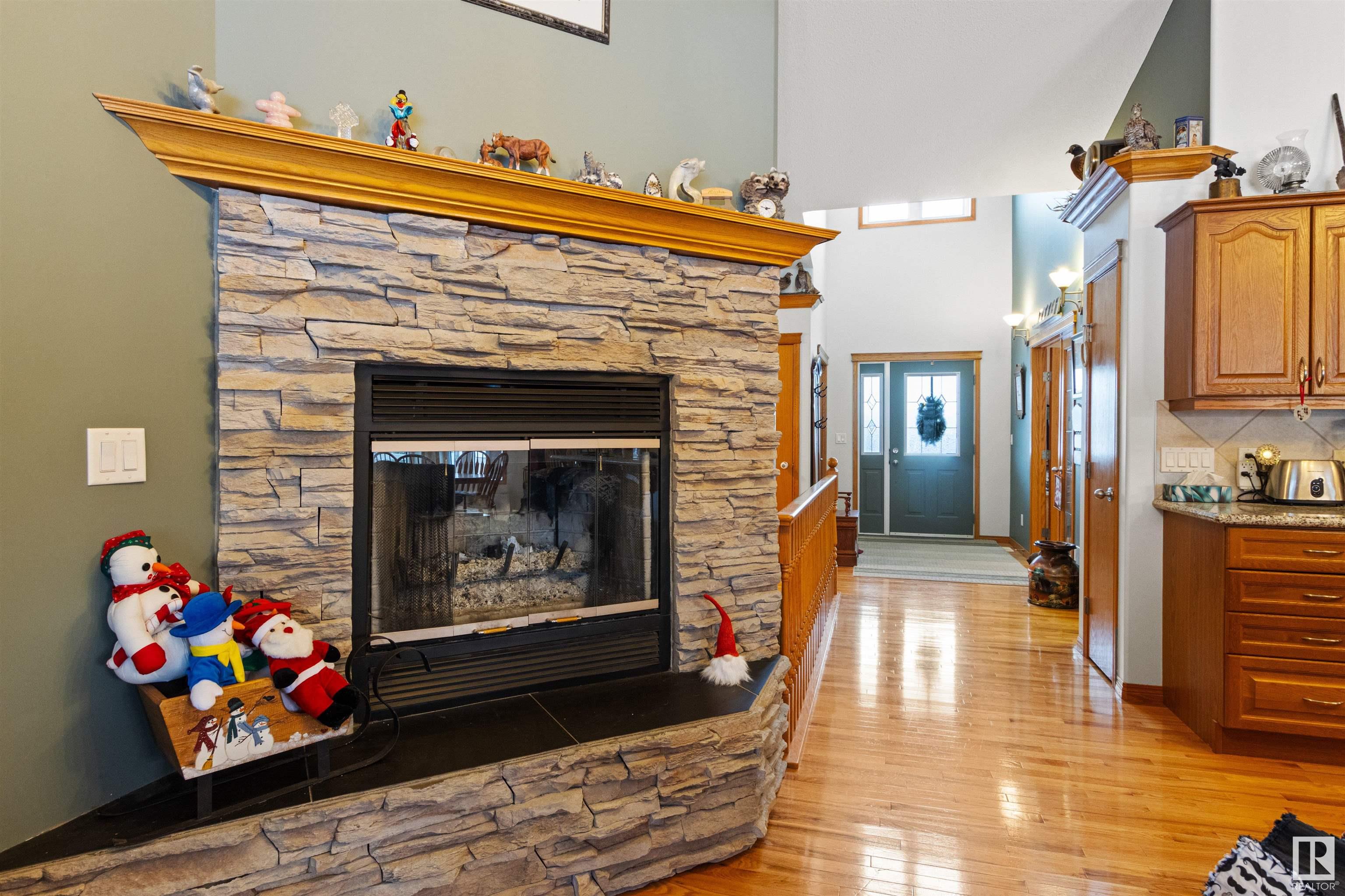      #1 53526 RGE ROAD 273 , Rural Parkland County,  ,T7X 3R9 ;  Listing Number: MLS E4415582