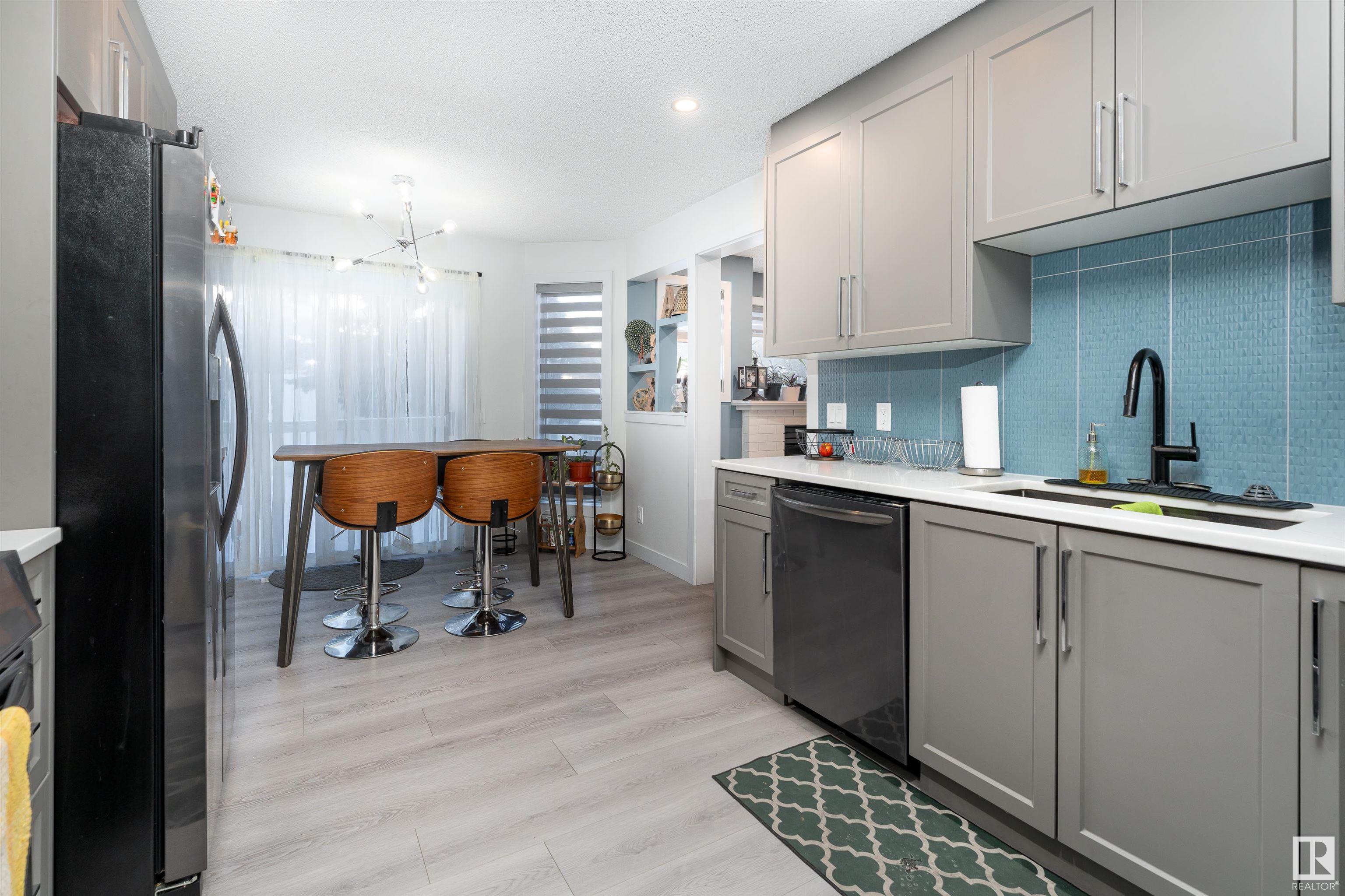      8776 189 ST NW , Edmonton,  ,T5T 6C4 ;  Listing Number: MLS E4415584