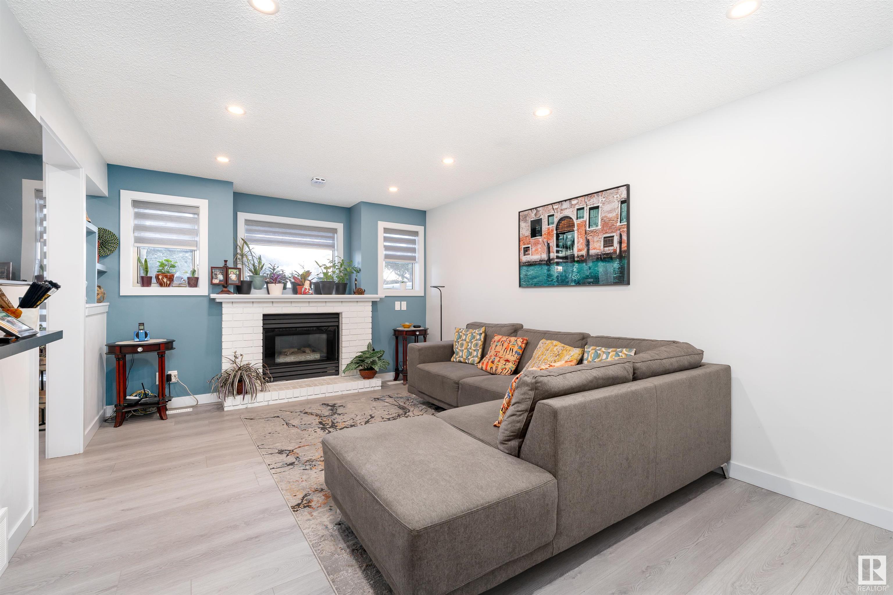      8776 189 ST NW , Edmonton,  ,T5T 6C4 ;  Listing Number: MLS E4415584