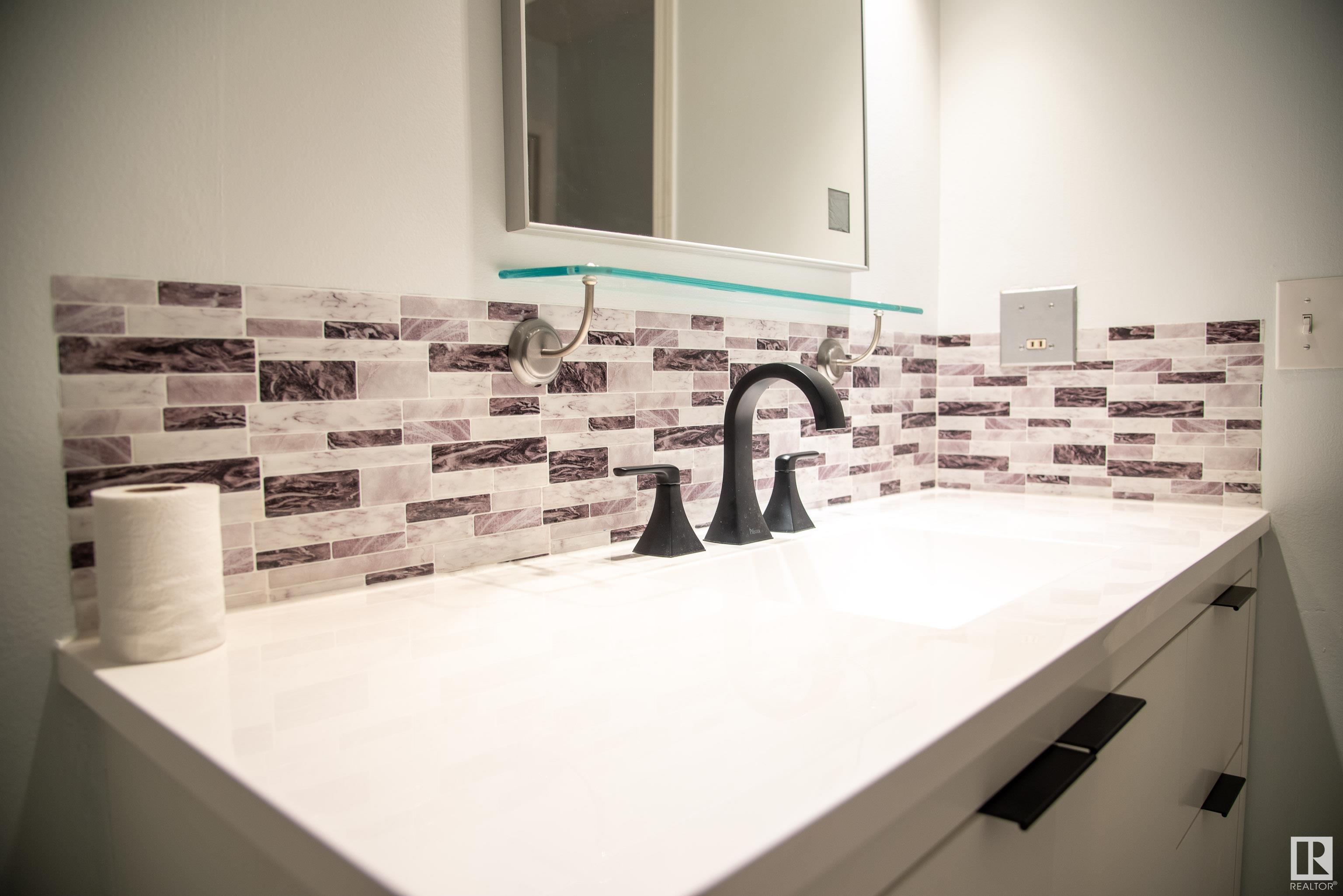      #204 12036 66 ST NW , Edmonton,  ,T5B 1J6 ;  Listing Number: MLS E4415586