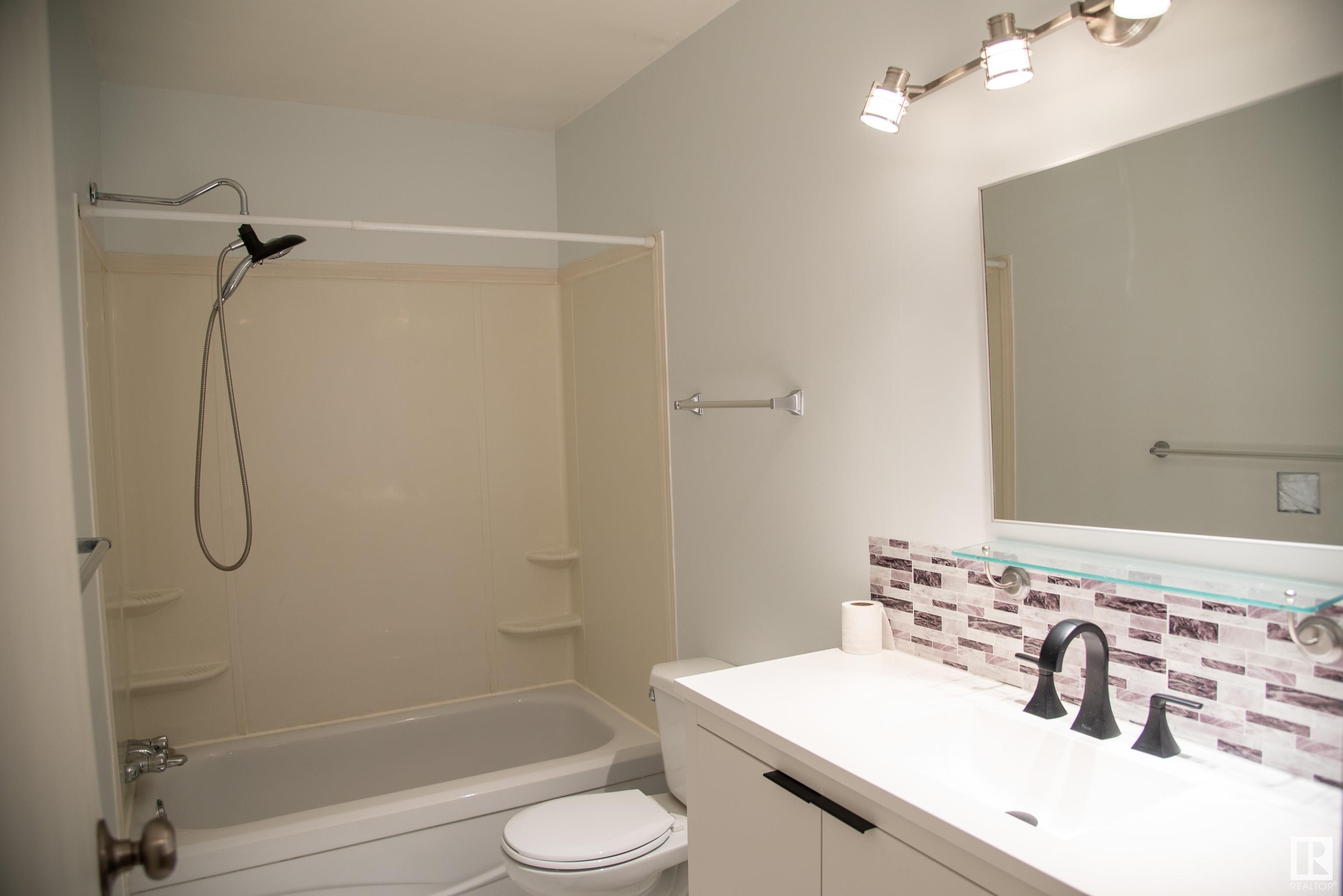      #204 12036 66 ST NW , Edmonton,  ,T5B 1J6 ;  Listing Number: MLS E4415586