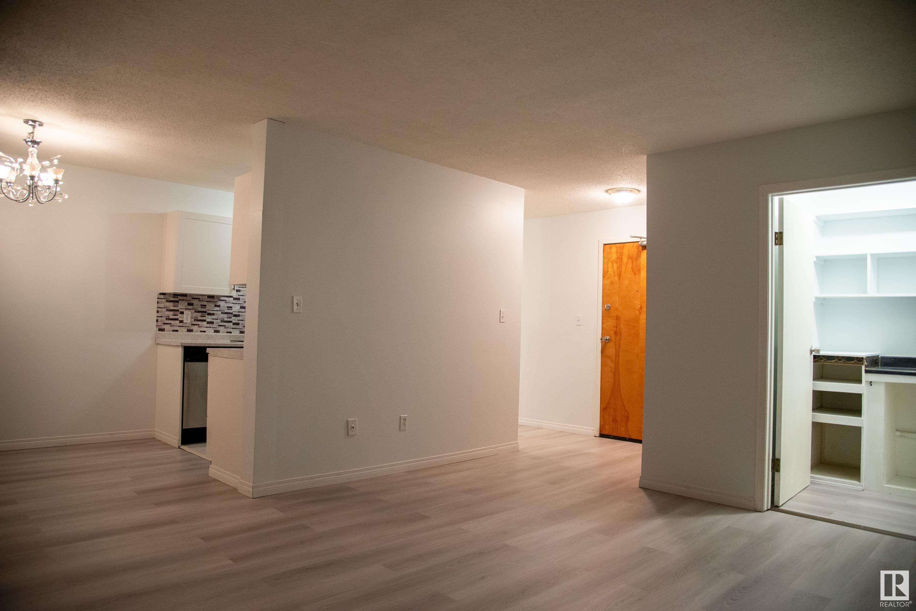      #204 12036 66 ST NW , Edmonton,  ,T5B 1J6 ;  Listing Number: MLS E4415586