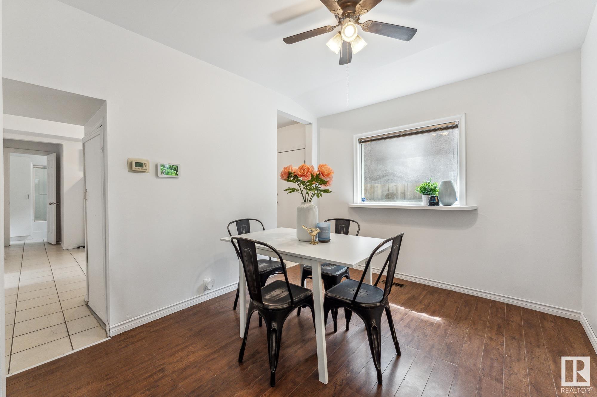      11211 93 ST NW , Edmonton,  ,T5G 1B9 ;  Listing Number: MLS E4415620