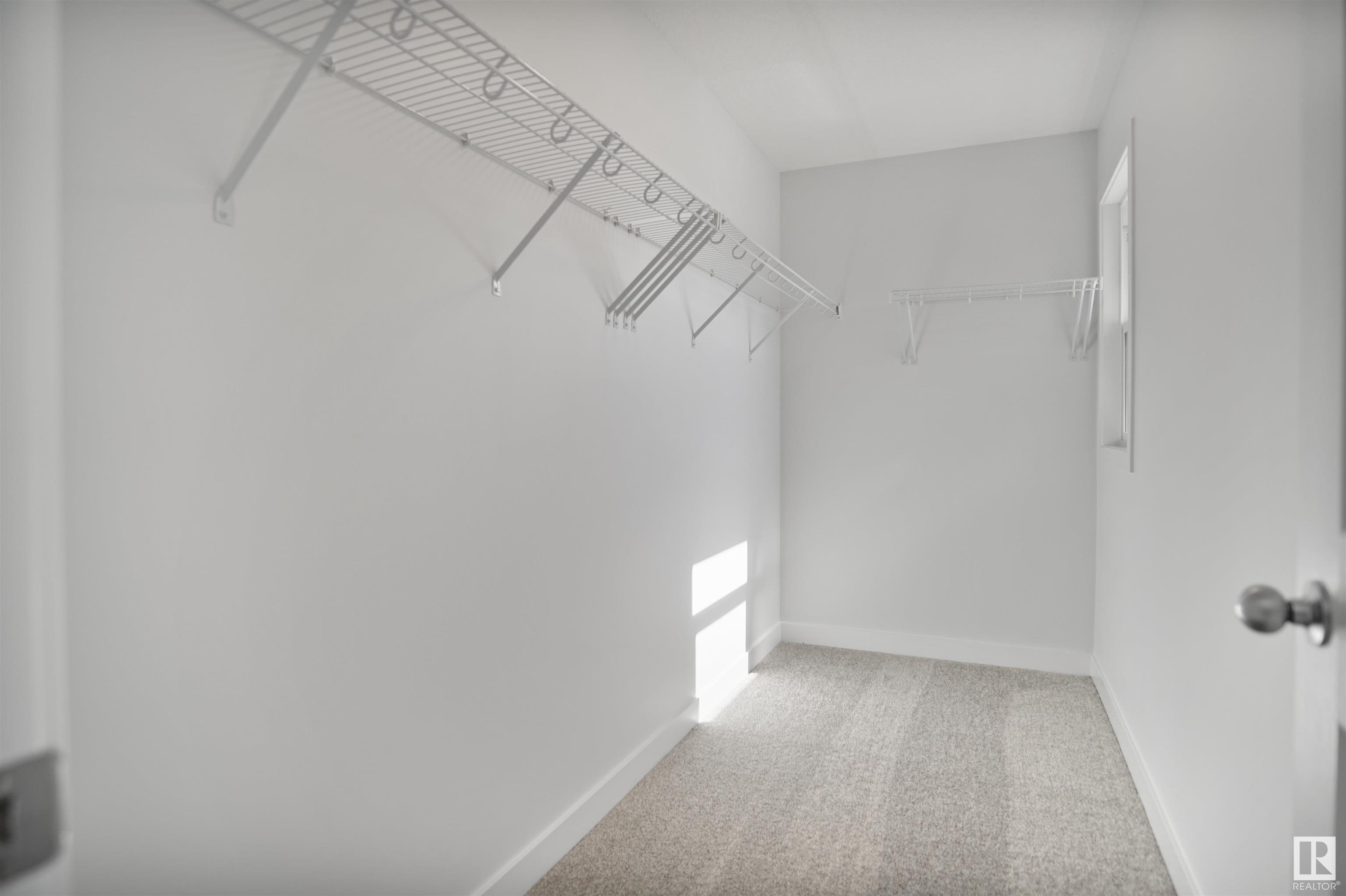      4664 177 AV NW , Edmonton,  ,T5Y 4G4 ;  Listing Number: MLS E4415621