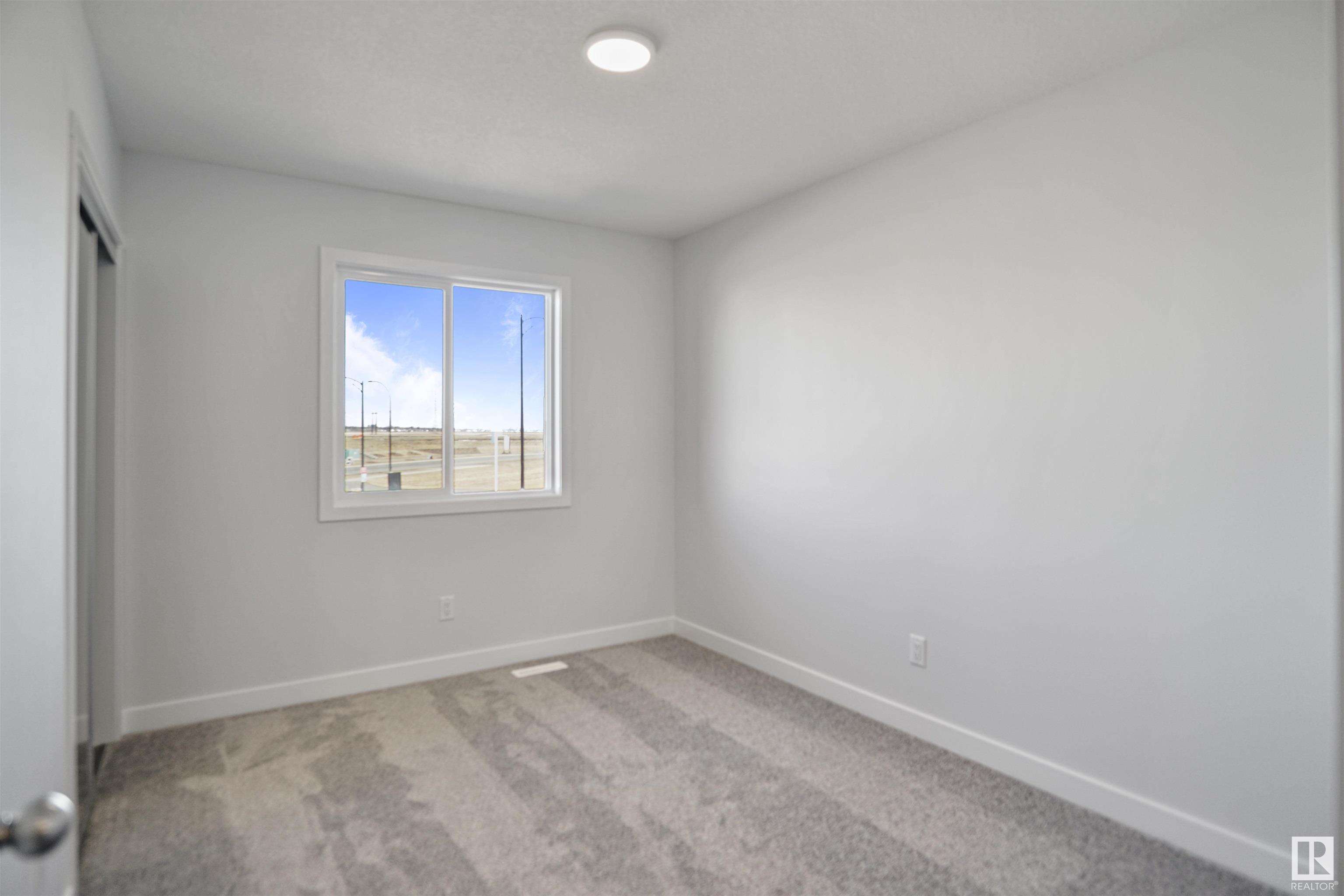      4664 177 AV NW , Edmonton,  ,T5Y 4G4 ;  Listing Number: MLS E4415621
