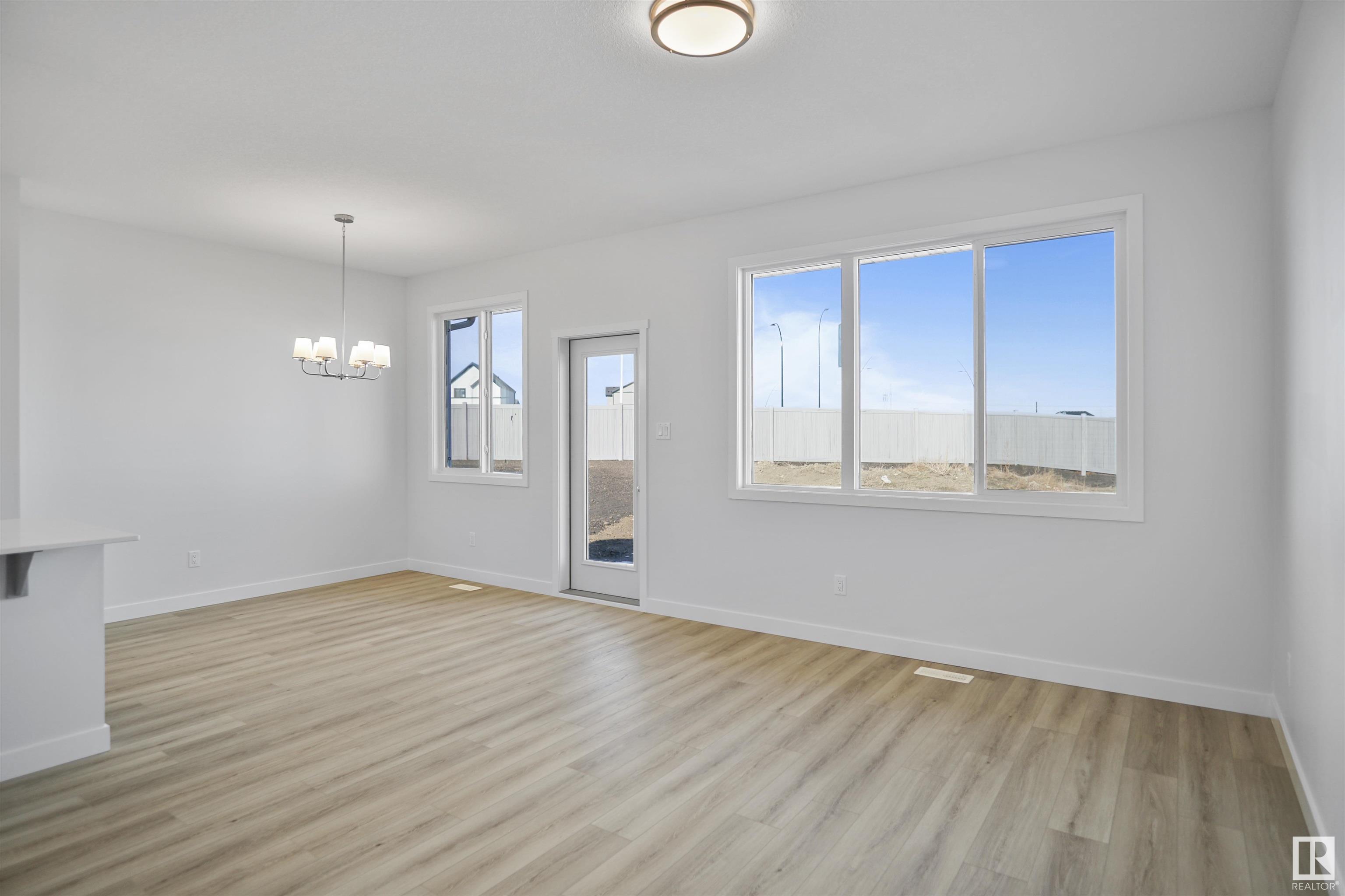      4664 177 AV NW , Edmonton,  ,T5Y 4G4 ;  Listing Number: MLS E4415621
