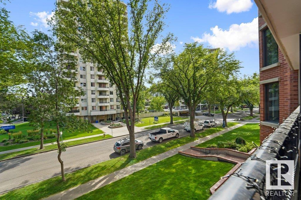      #201 11503 100 AV NW , Edmonton,  ,T5K 2K7 ;  Listing Number: MLS E4415627