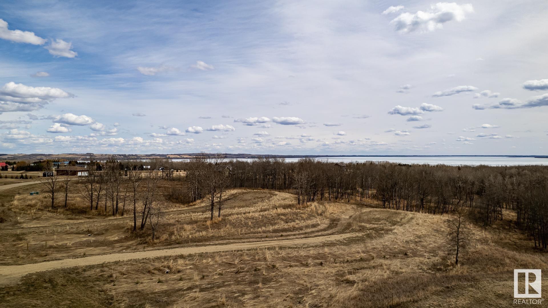      39 Bruhn Bend , Rural Ponoka County,  ,T0C 2J0 ;  Listing Number: MLS E4415674