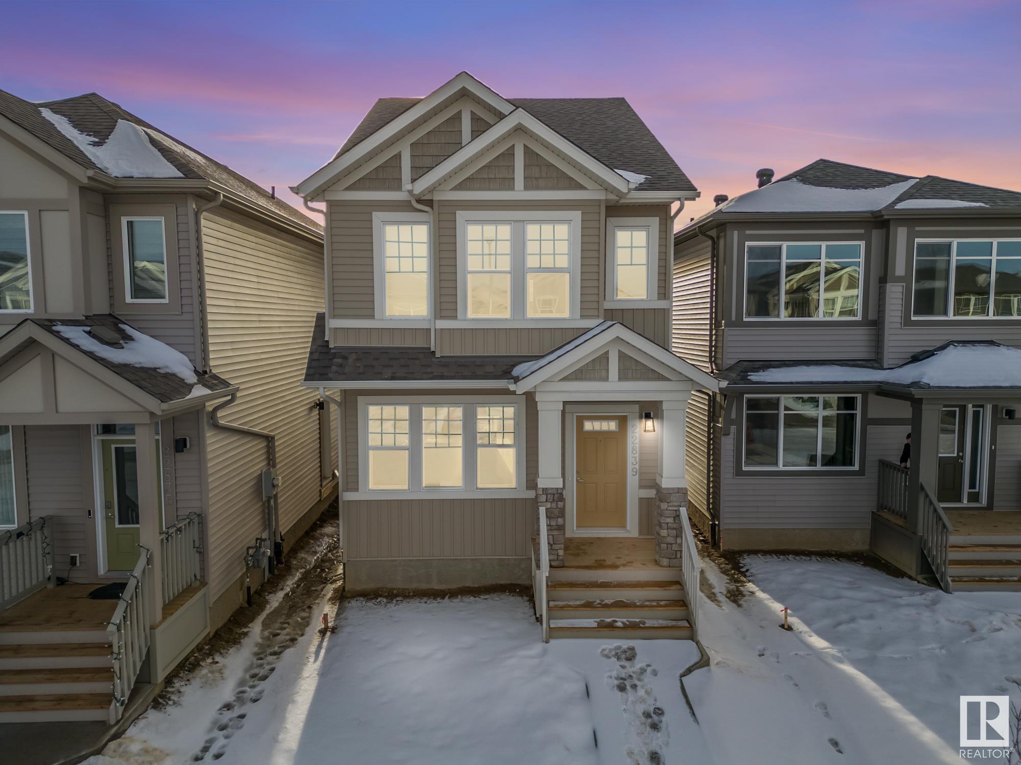     22839 94 AV NW , Edmonton,  ,T5T 3Y2 ;  Listing Number: MLS E4415688