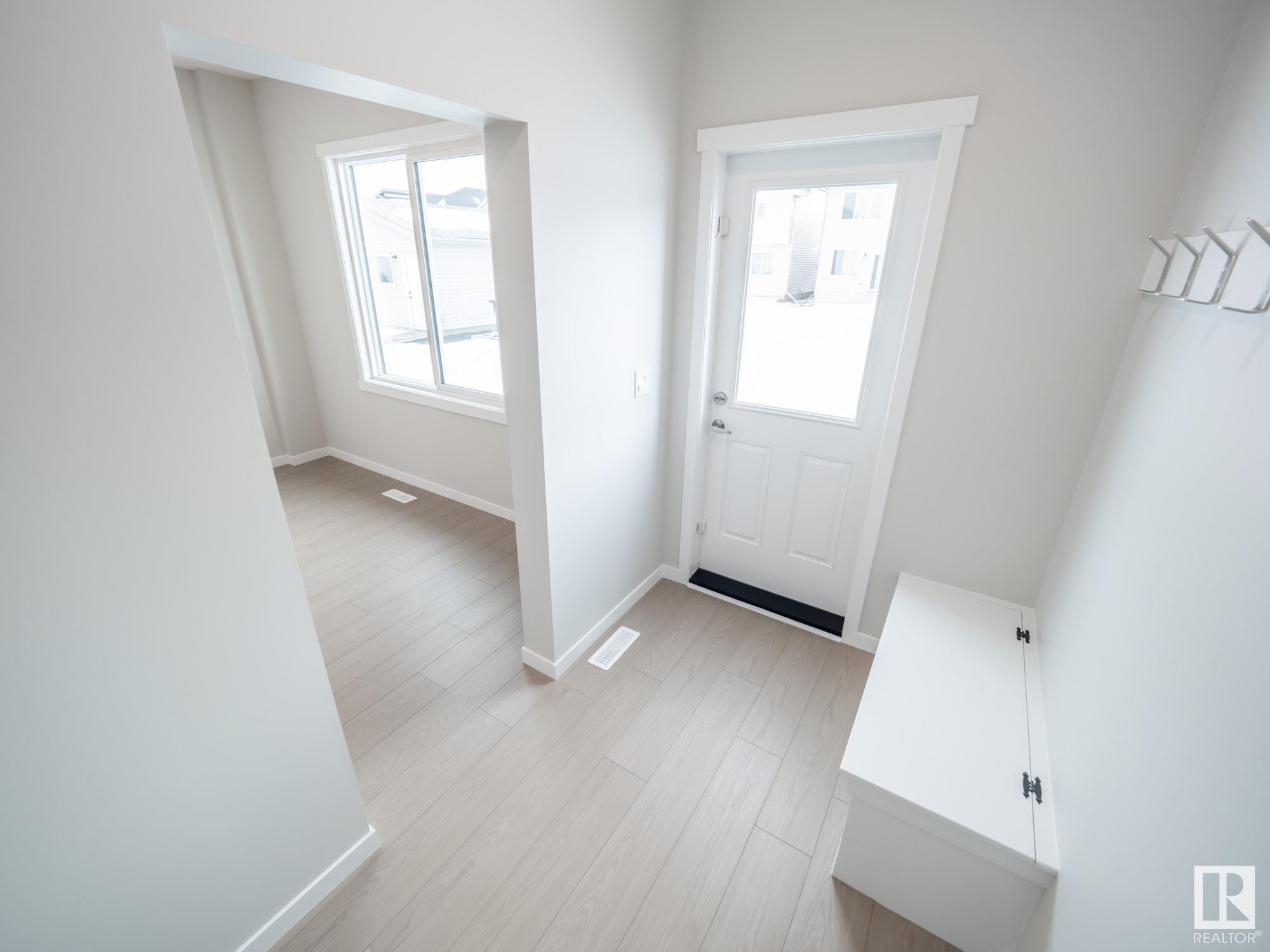      22839 94 AV NW , Edmonton,  ,T5T 3Y2 ;  Listing Number: MLS E4415688