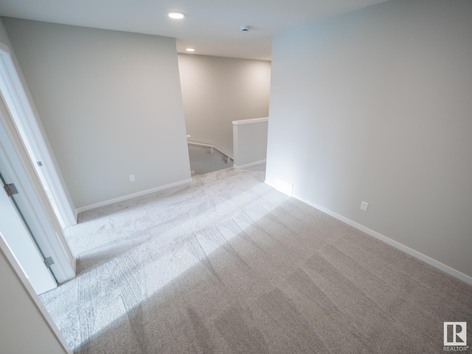      22839 94 AV NW , Edmonton,  ,T5T 3Y2 ;  Listing Number: MLS E4415688