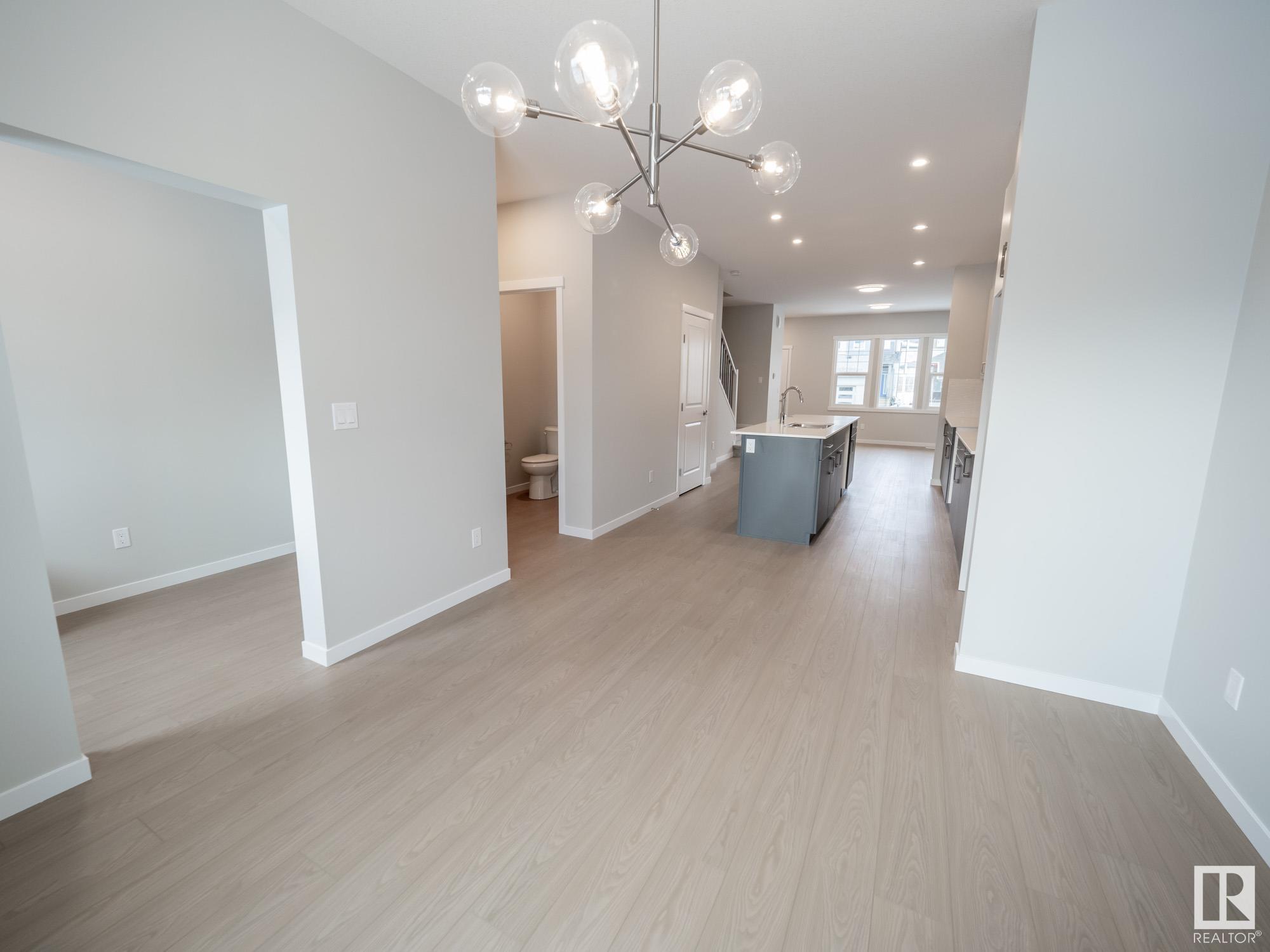      22839 94 AV NW , Edmonton,  ,T5T 3Y2 ;  Listing Number: MLS E4415688
