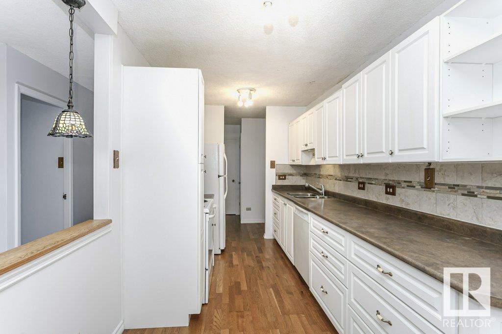      #303 9737 112 ST NW , Edmonton,  ,T5K 1L3 ;  Listing Number: MLS E4415690