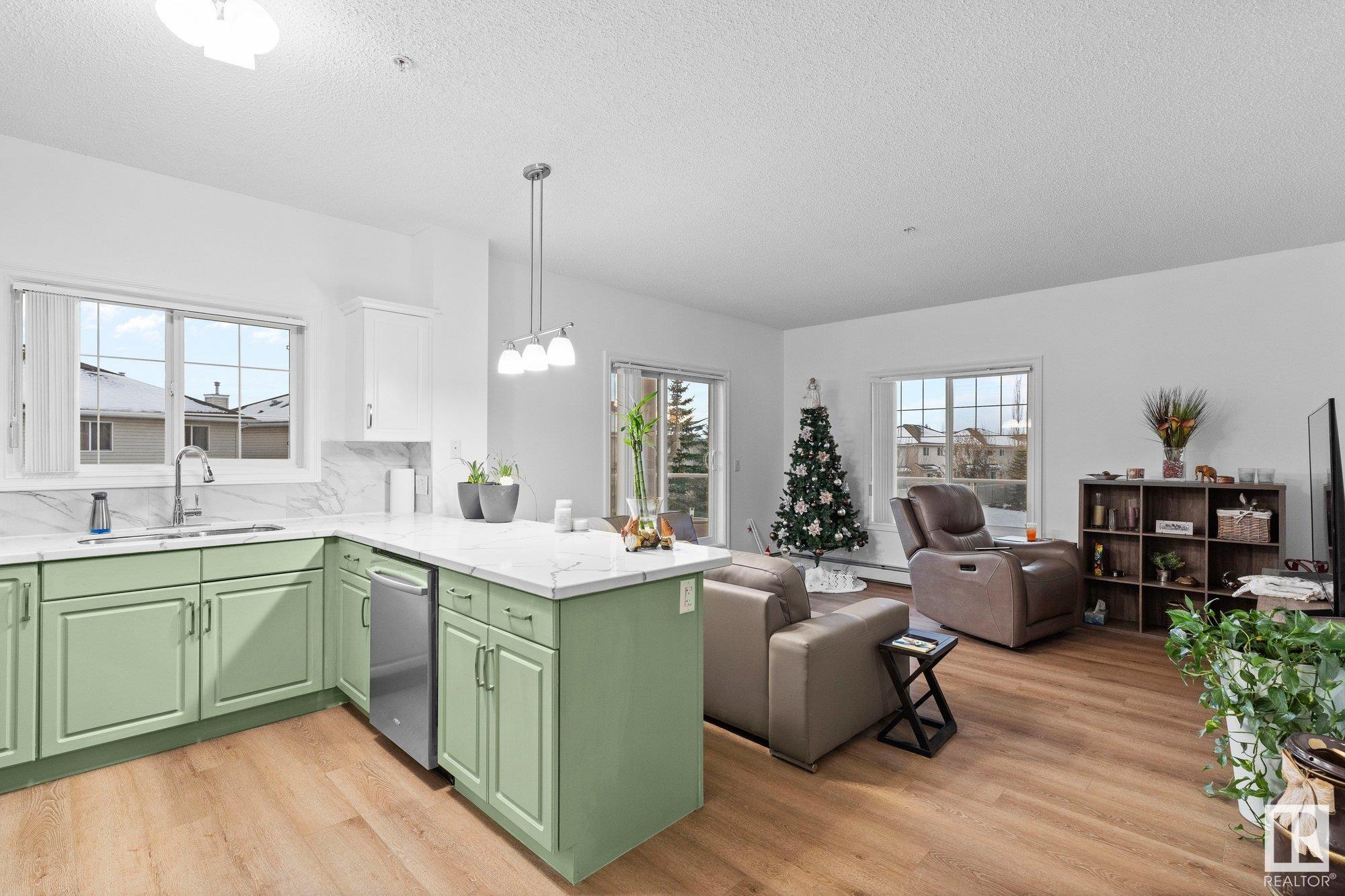      #215 263 MACEWAN RD SW , Edmonton,  ,T6W 0C4 ;  Listing Number: MLS E4415697