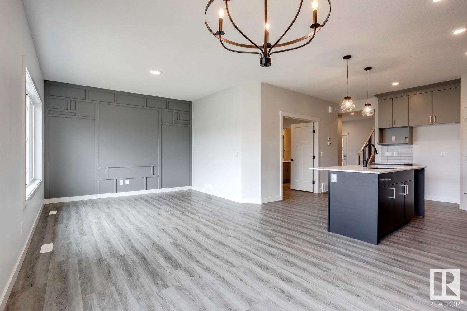      660 Kinglet BV NW , Edmonton,  ,T5S 2B9 ;  Listing Number: MLS E4415714