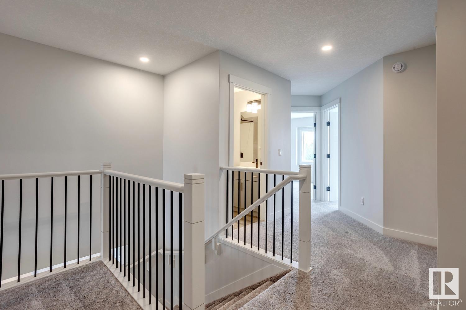      660 Kinglet BV NW , Edmonton,  ,T5S 2B9 ;  Listing Number: MLS E4415714