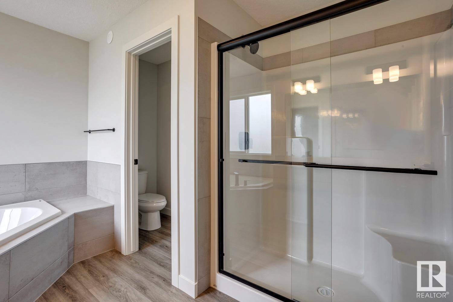      660 Kinglet BV NW , Edmonton,  ,T5S 2B9 ;  Listing Number: MLS E4415714
