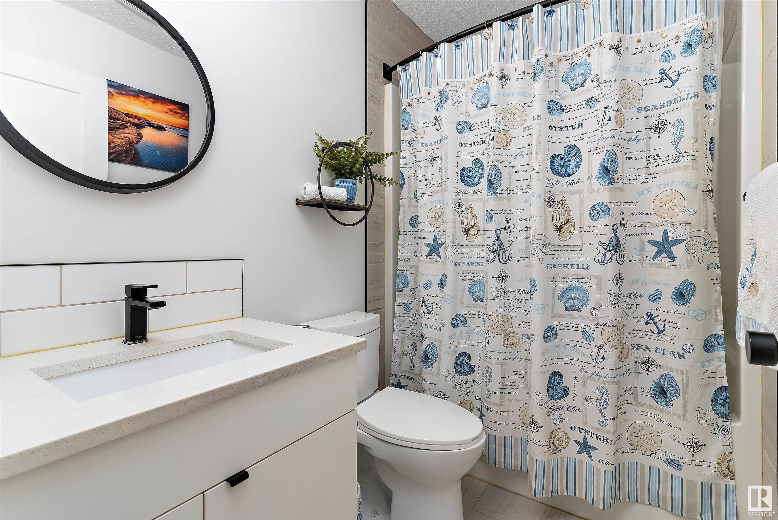      8032 174A AV NW , Edmonton,  ,T5Z 0P6 ;  Listing Number: MLS E4415730