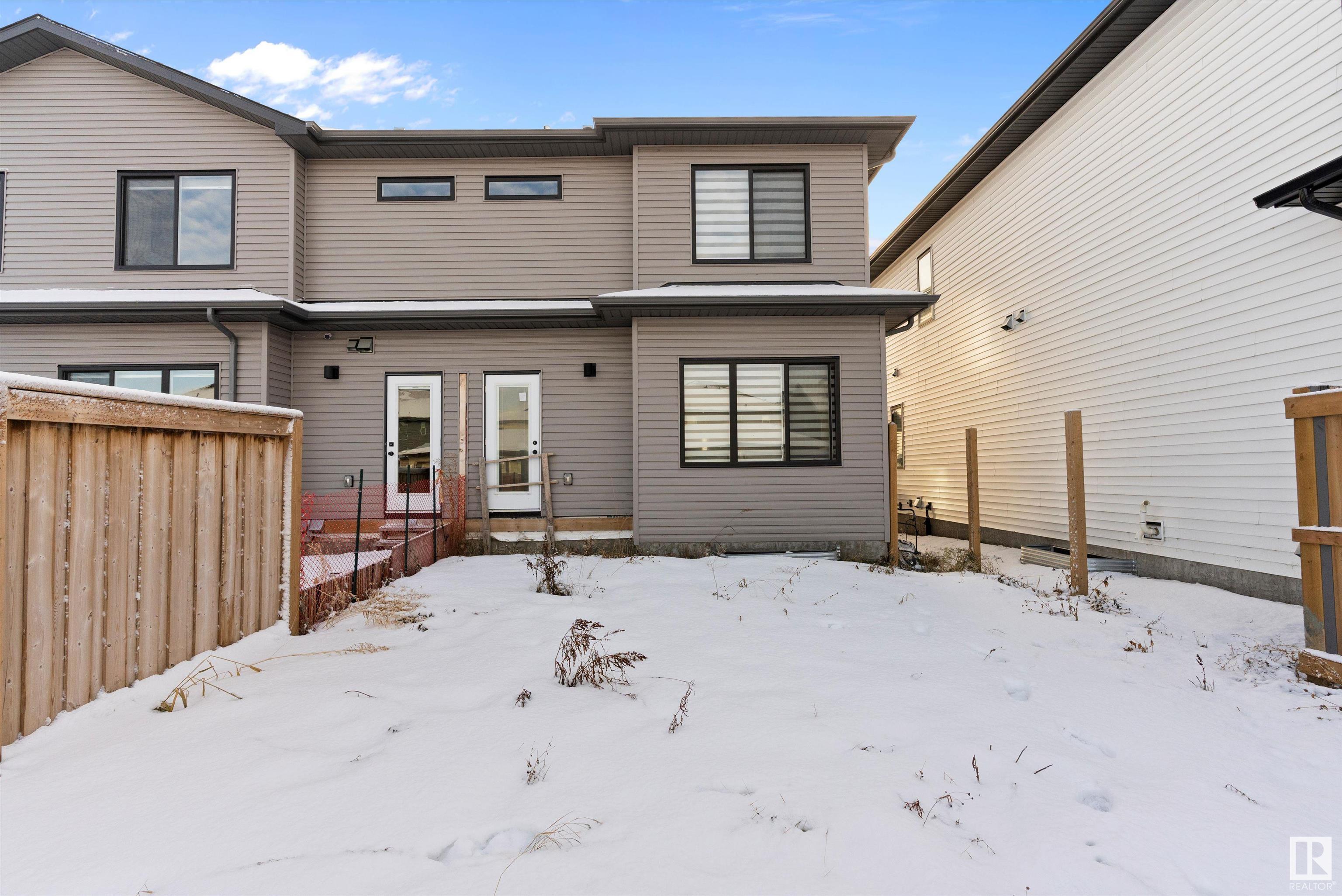      8032 174A AV NW , Edmonton,  ,T5Z 0P6 ;  Listing Number: MLS E4415730