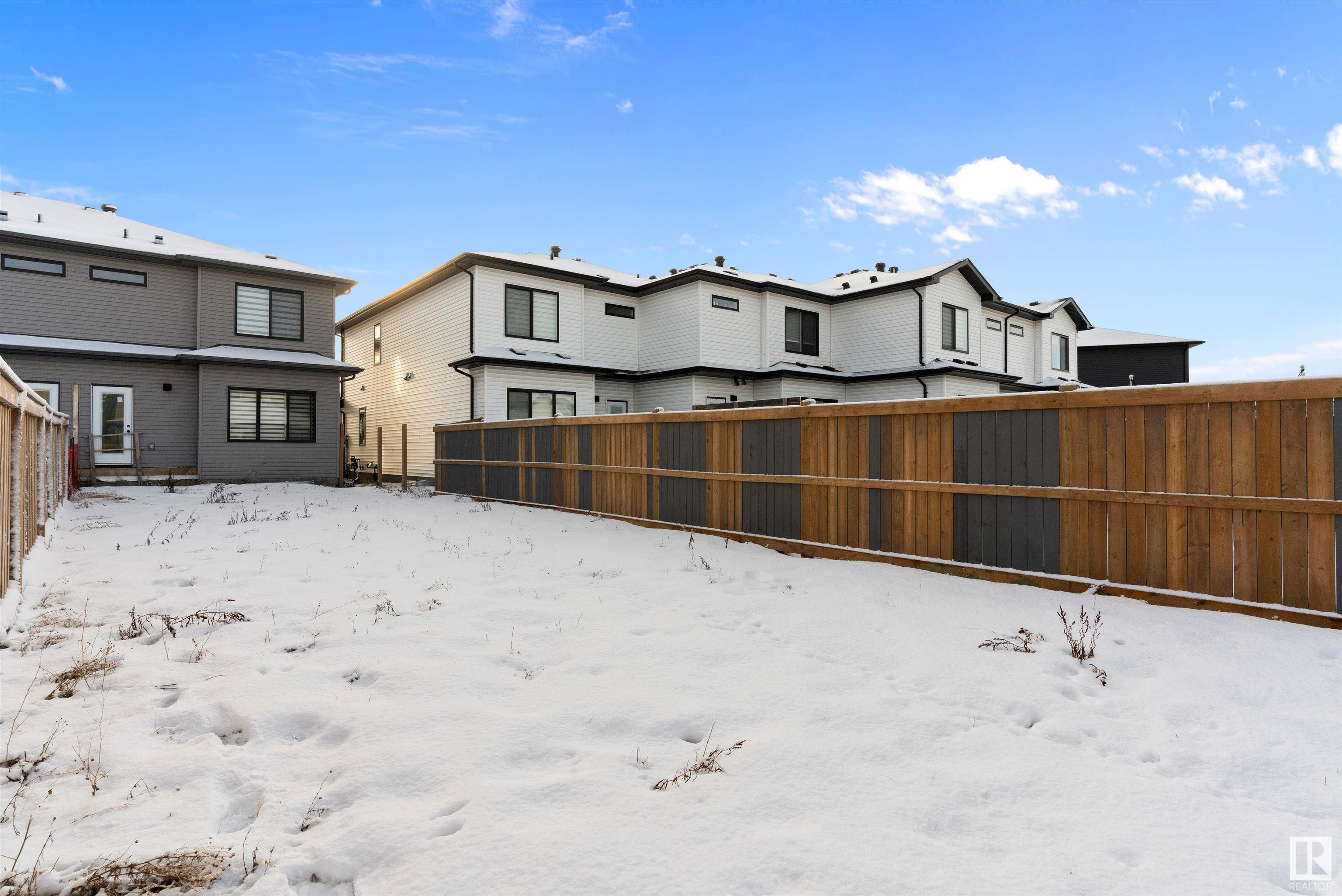      8032 174A AV NW , Edmonton,  ,T5Z 0P6 ;  Listing Number: MLS E4415730