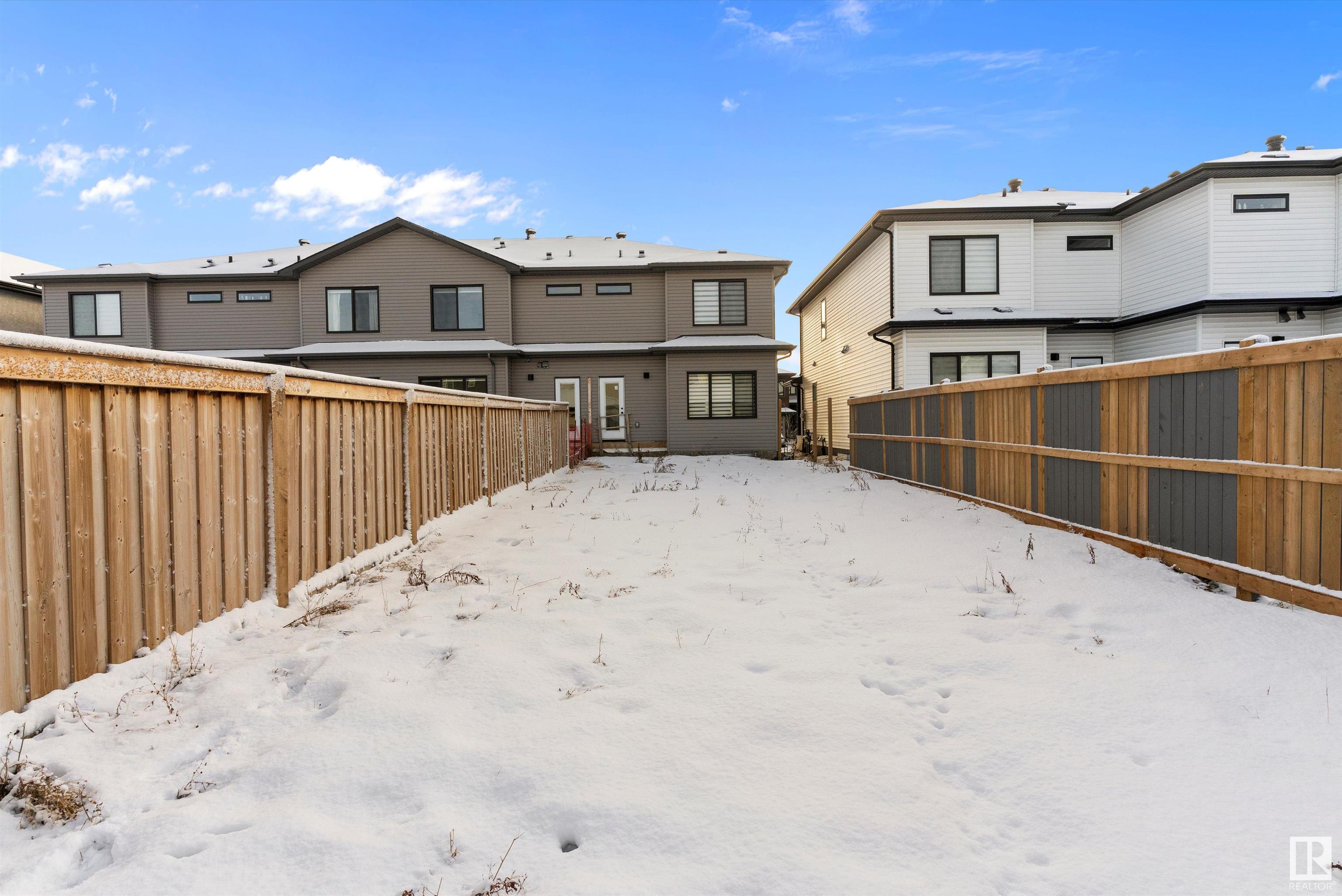     8032 174A AV NW , Edmonton,  ,T5Z 0P6 ;  Listing Number: MLS E4415730