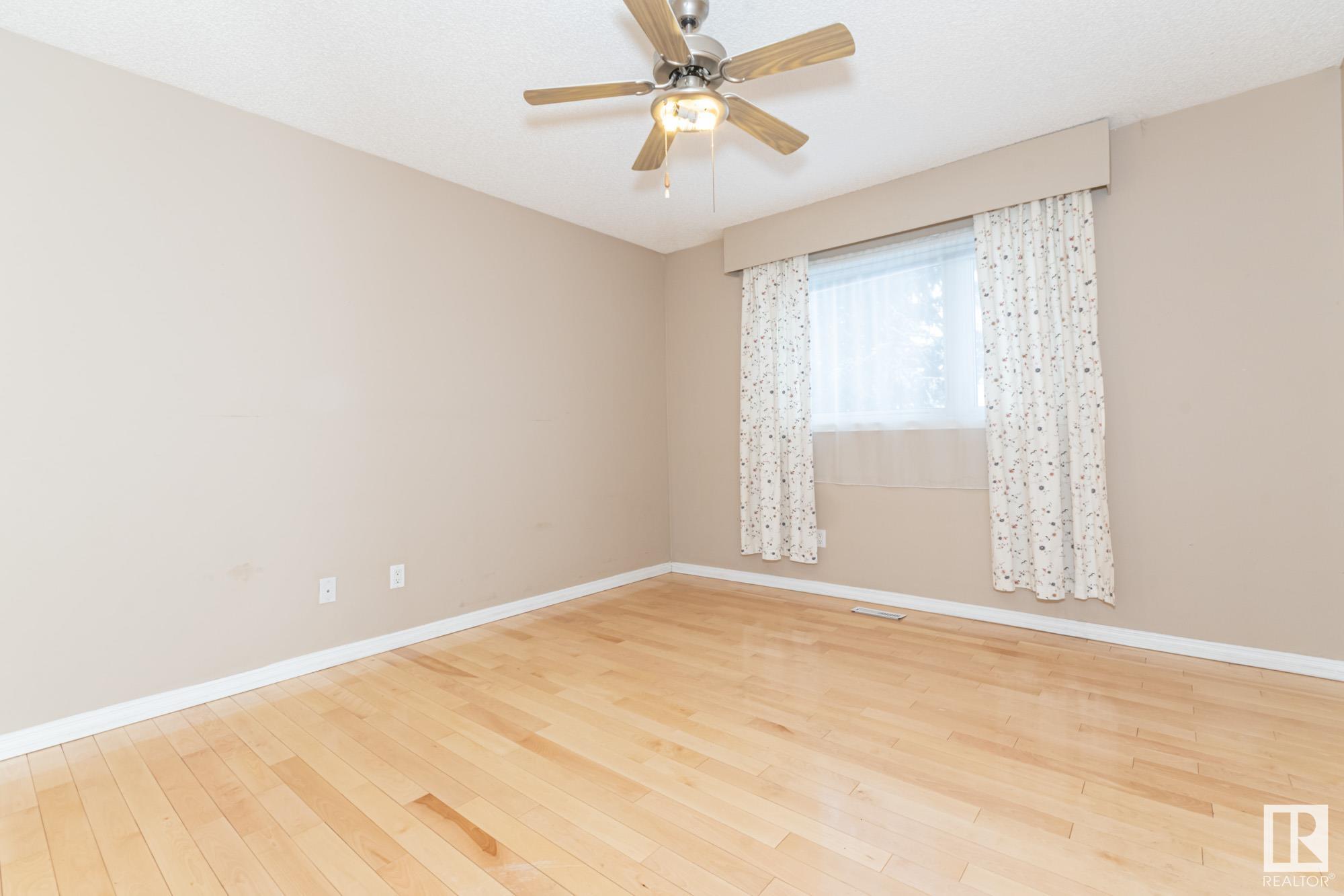      #1 160 KINGSWOOD BV , St. Albert,  ,T8N 6Z2 ;  Listing Number: MLS E4415733