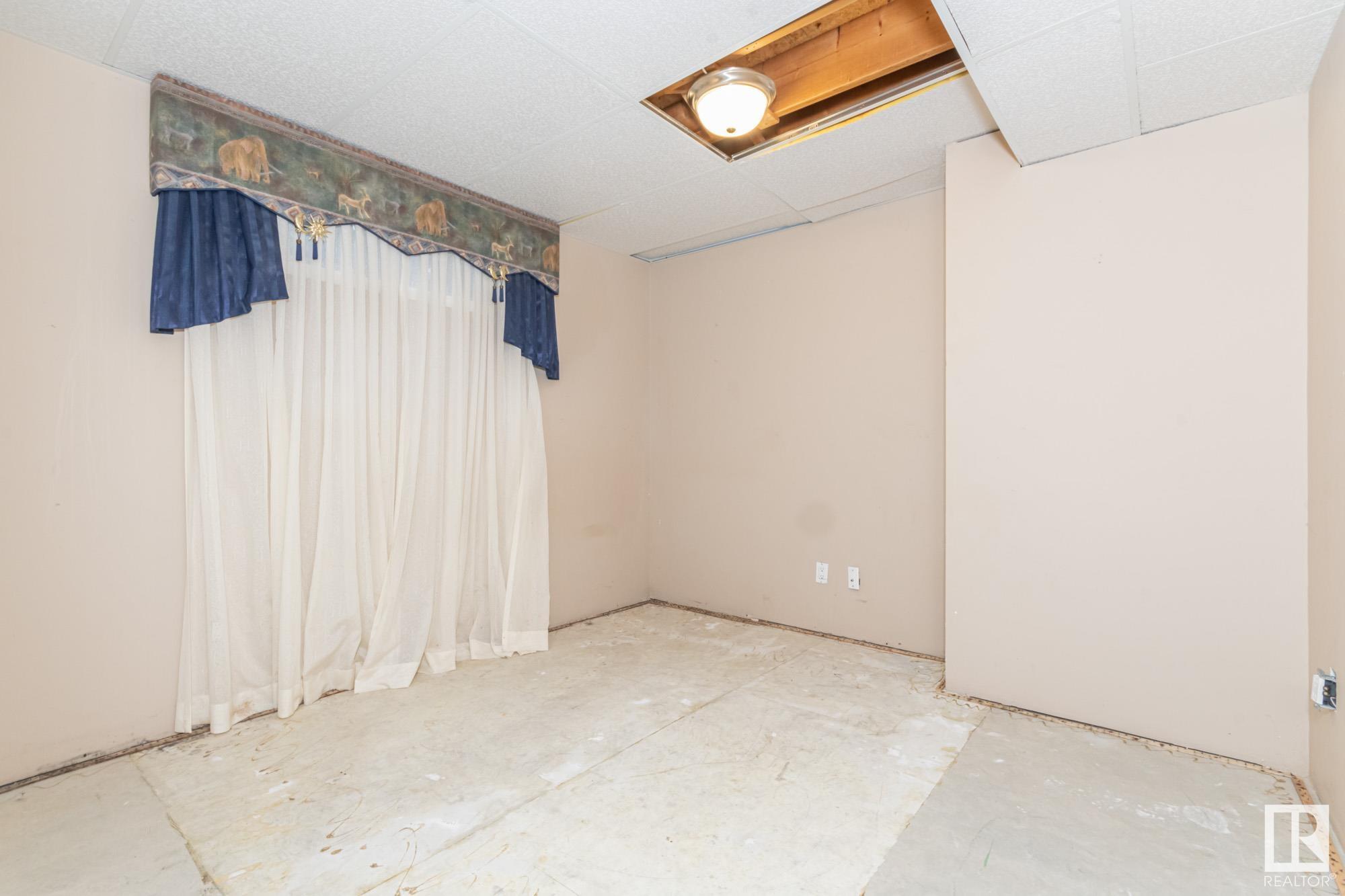      #1 160 KINGSWOOD BV , St. Albert,  ,T8N 6Z2 ;  Listing Number: MLS E4415733