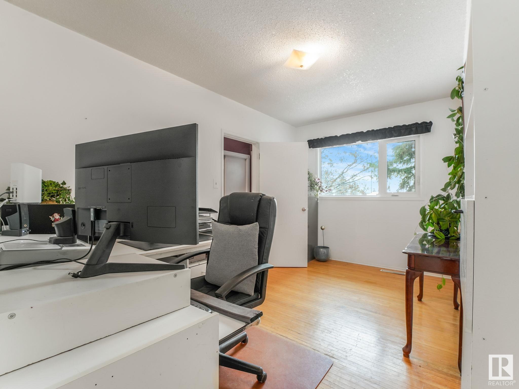      12336 134A AV NW , Edmonton,  ,T5L 3W4 ;  Listing Number: MLS E4415734